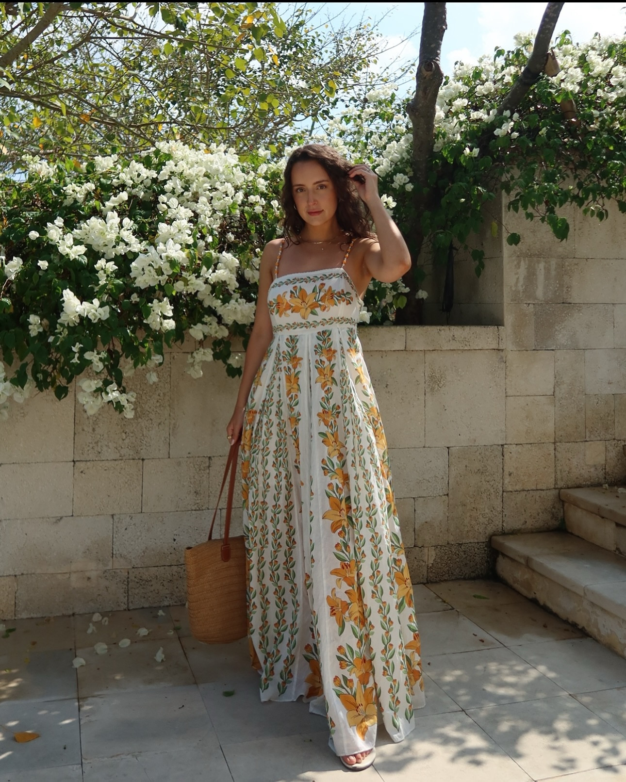 Feeling beachy🌺🌊

The perfect vacation dress! It’s so comfy and has pockets!! It’s a loser fit but runs true to size. 🫶🏻


#Bali #thingstodoinbali #Vacationstyle #Vacationoutfit #Balivacation #maxidress #summerdress #summerstyle #tropicalvacation #beachvacation 

#LTKStyleTip #LTKSeasonal #LTKTravel