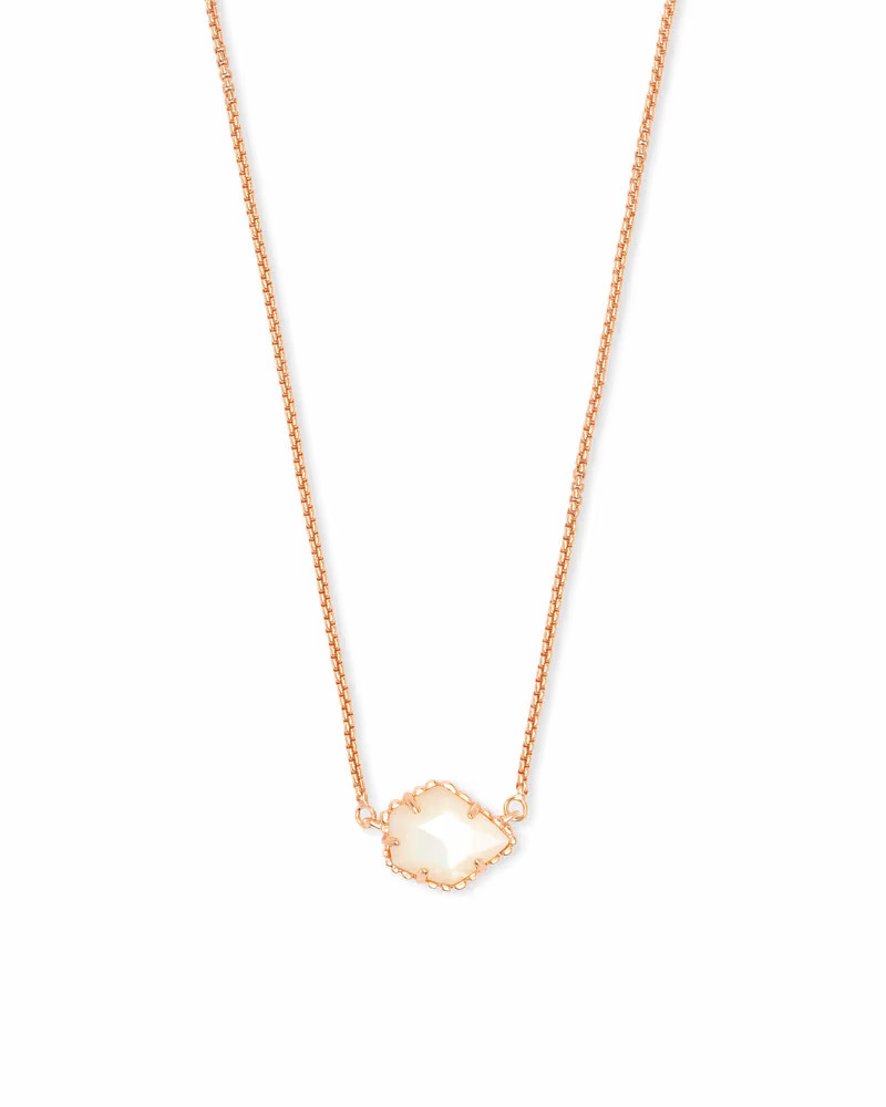 Tess Rose Gold Small Pendant Necklace In Ivory Pearl | Kendra Scott