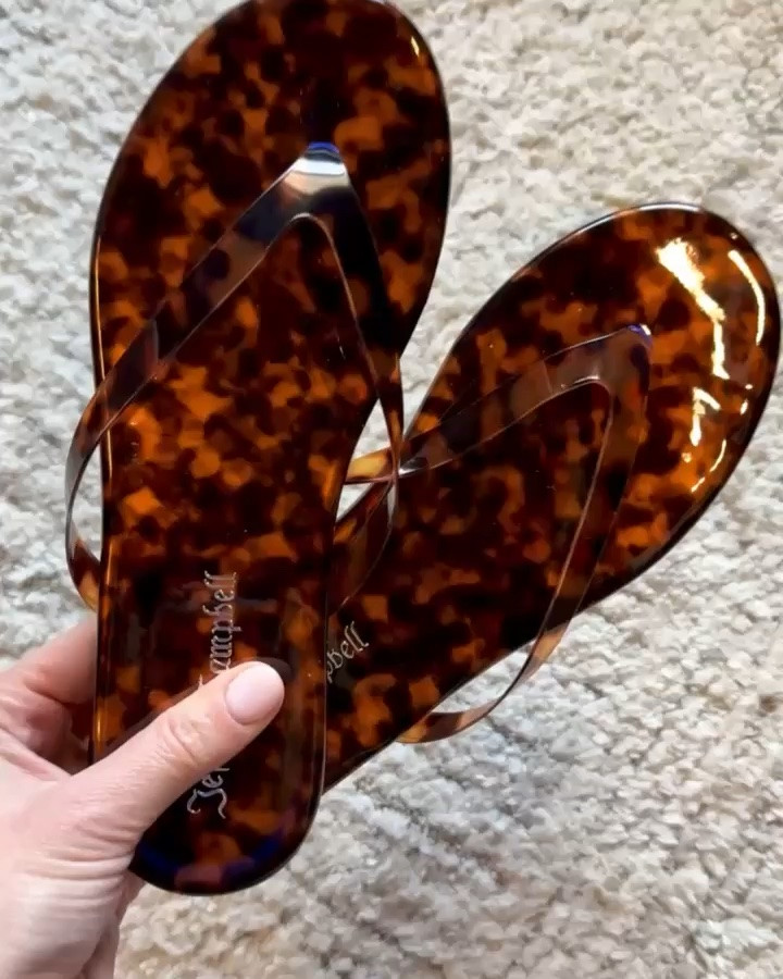 Spring sandals 
Sandals
Vacation

#LTKSeasonal