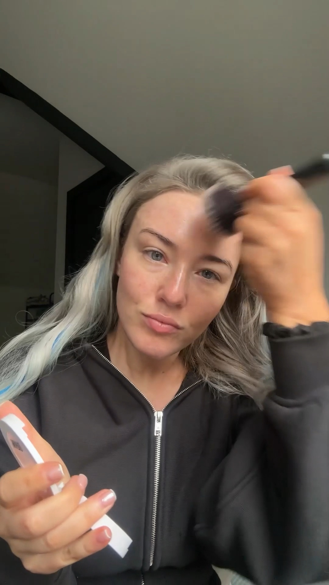 When your face doesn’t match your neck do this… 

My fave products for this are tagged! 

#makeup #faketan 

#LTKbeauty