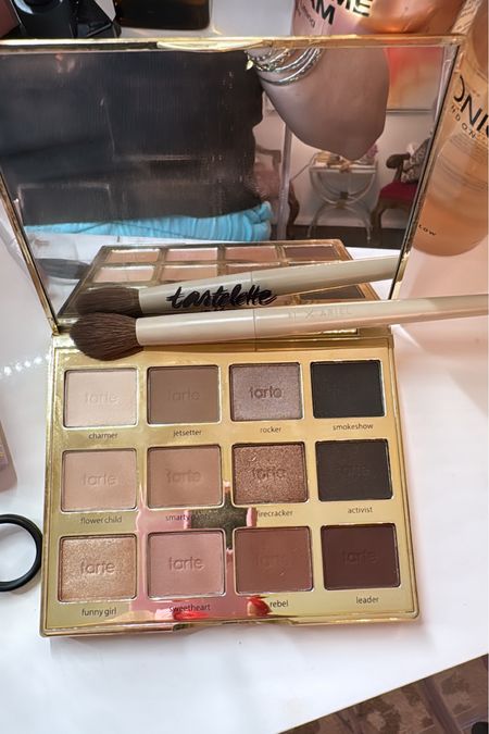 Getting ready to go shop the end sale at Nordstrom’s. Today is preview day, and I’m getting ready and this is the eyeshadow palette that I use every day from Tarte cosmetics.

Code Wanda15 saves 15%

#LTKFindsUnder100 #LTKFindsUnder50 #LTKBeauty