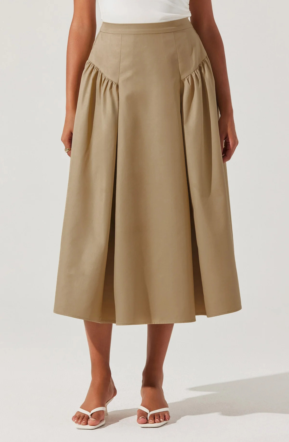 Laila Ruched Detail Midi Skirt - Khaki / XS | ASTR The Label (US)
