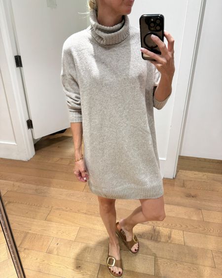 40% off Gap Friends + Family Sale!

Cozy Knit turtleneck sweater dress. We love this belted with a knee high boot! Can go cowgirl or not- depending on the belt & boots. TTS.



Nashville outfit
Cowgirl outfit
Sweater dress

#LTKstyletip #LTKSeasonal #LTKsalealert