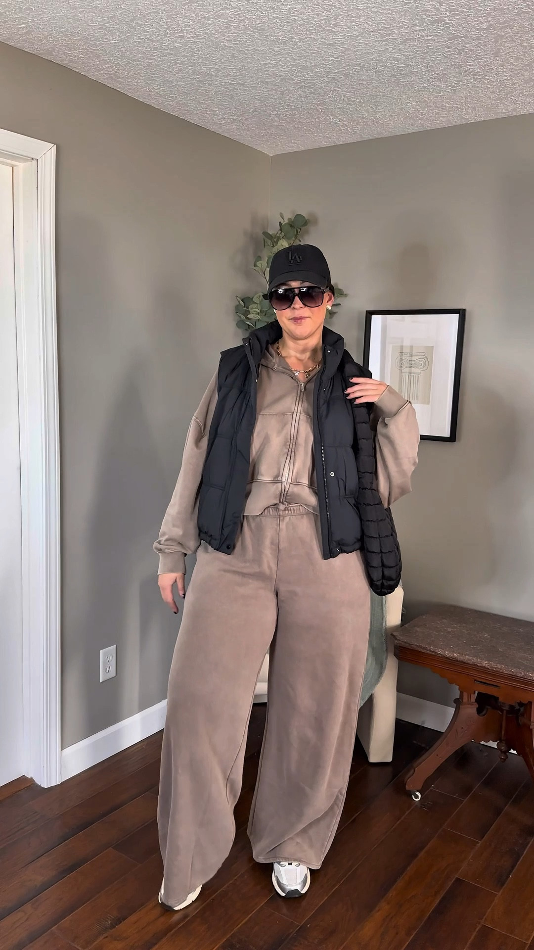 Comfy mom outfit inspo ✨ This Gap sweat set is tall girl friendly 👏 comes in short, reg, and tall lengths! Also available in a TON of other colors. 


#LTKTall #LTKFindsUnder100 #LTKShoeCrush