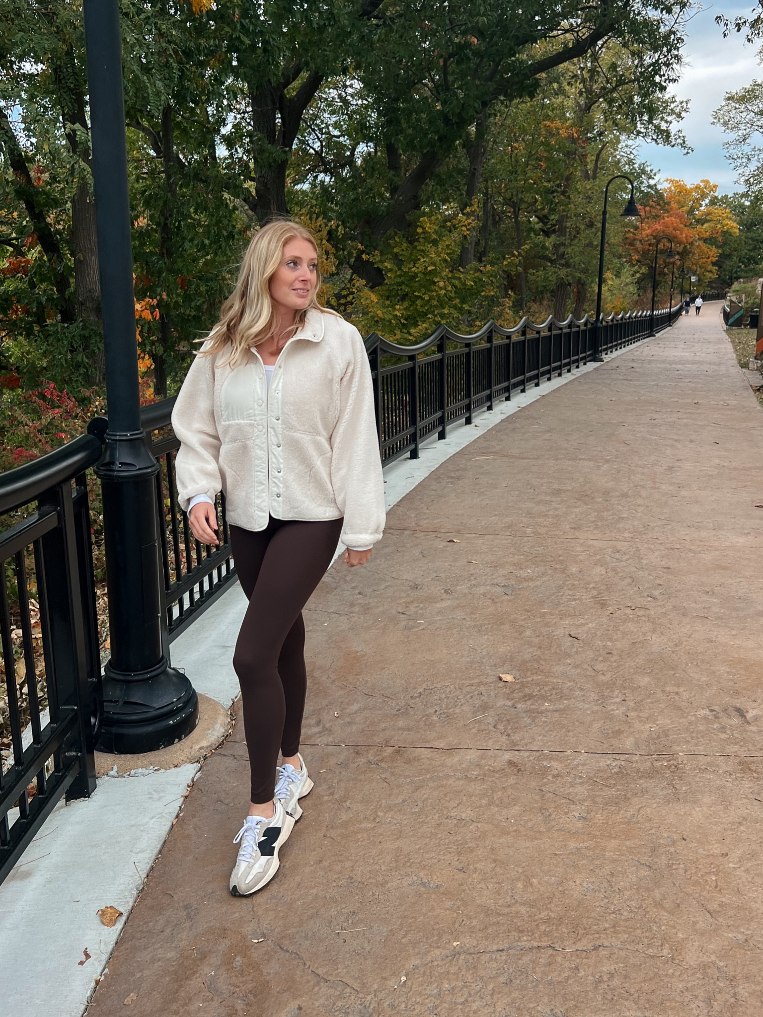 Fall outfit, fall style, casual outfit, athletic fall outfit, Lululemon leggings, fleece jacket

#LTKShoeCrush #LTKSeasonal #LTKActive