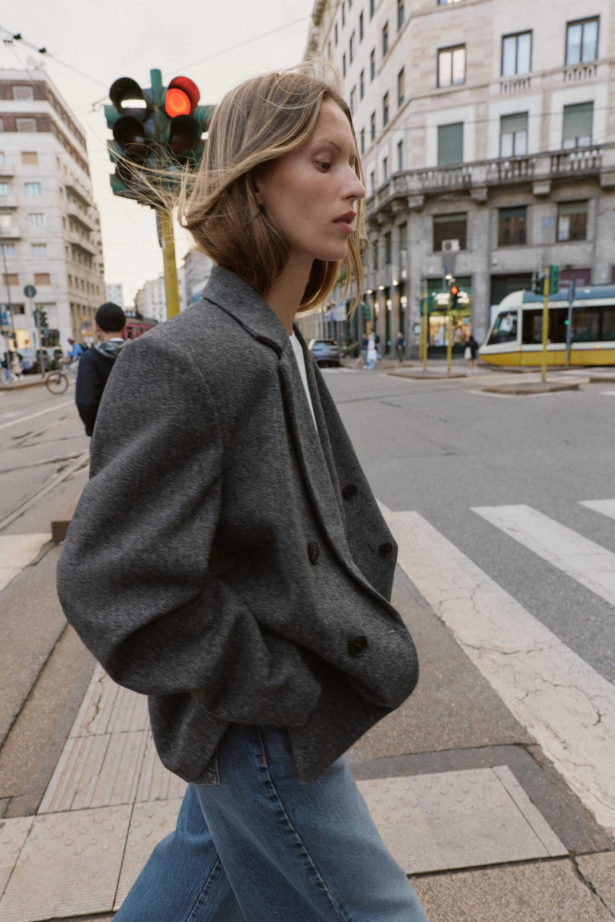 OVERSIZE DOUBLE-BREASTED BLAZER | Zara UK