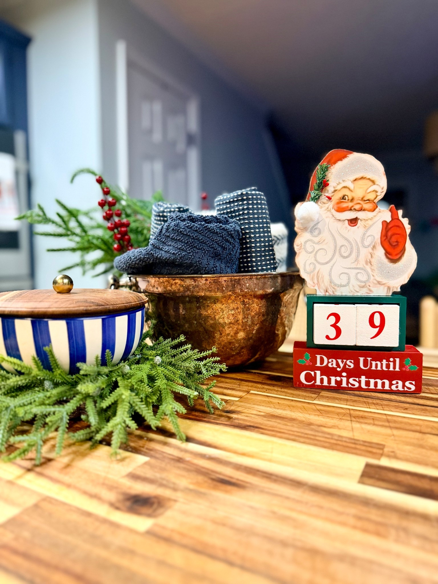 A tiny touch of Christmas magic for the kitchen. ✨
Keeping our countdown on the counter where we can see it every morning. Linking a few cute Christmas countdowns if you’re adding a little festive décor to your home too. 🎅🏻🎄

#christmasdecor
#christmascountdown
#holidayhome
#holidayhomedecor
#christmaskitchen
#christmascounterdecor
#cozychristmas
#cozykitchen
#holidaydecorideas
#christmasdecorideas
#ltkhome
#ltkkitchen
#ltkholiday
#ltkchristmasdecor

#LTKHoliday #LTKHome #LTKSeasonal