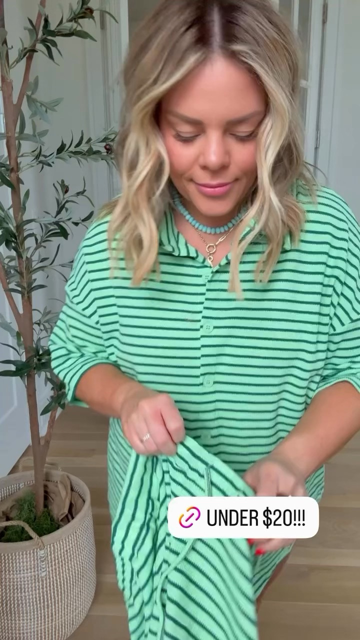 This set is so comfy and available in so many colors! Get yours right now!

#LTKgrwm #LTKmomlife #LTKootd