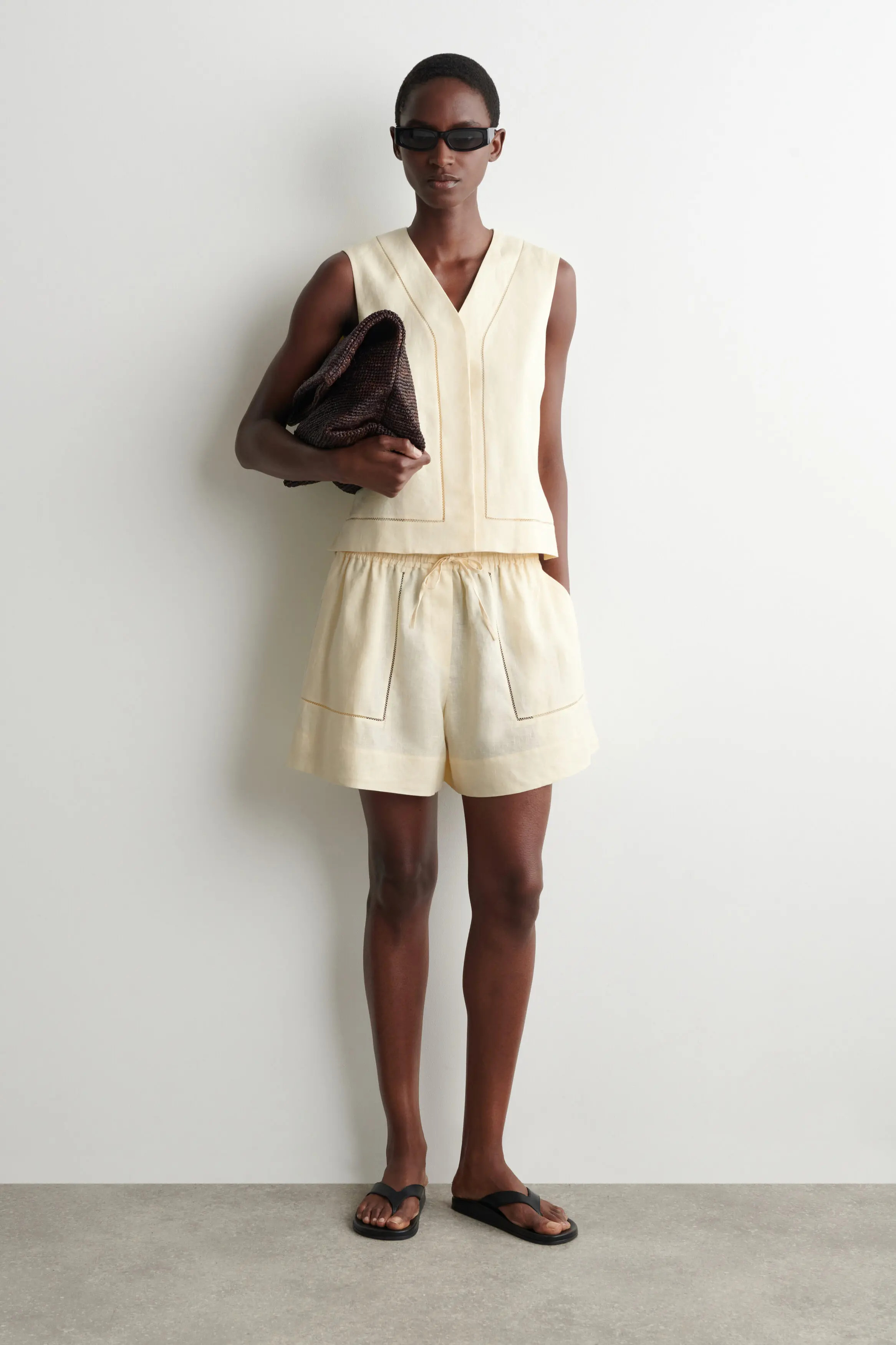 Embroidered-detail Linen Shorts (Women) | Nordstrom | Nordstrom