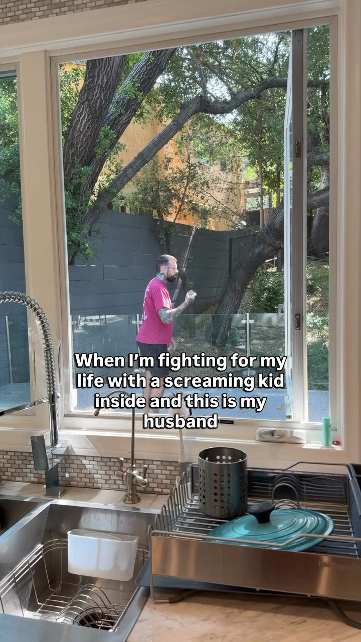 Anybody else or just me 😂😂

#LTKMens #LTKKids #LTKmomlife