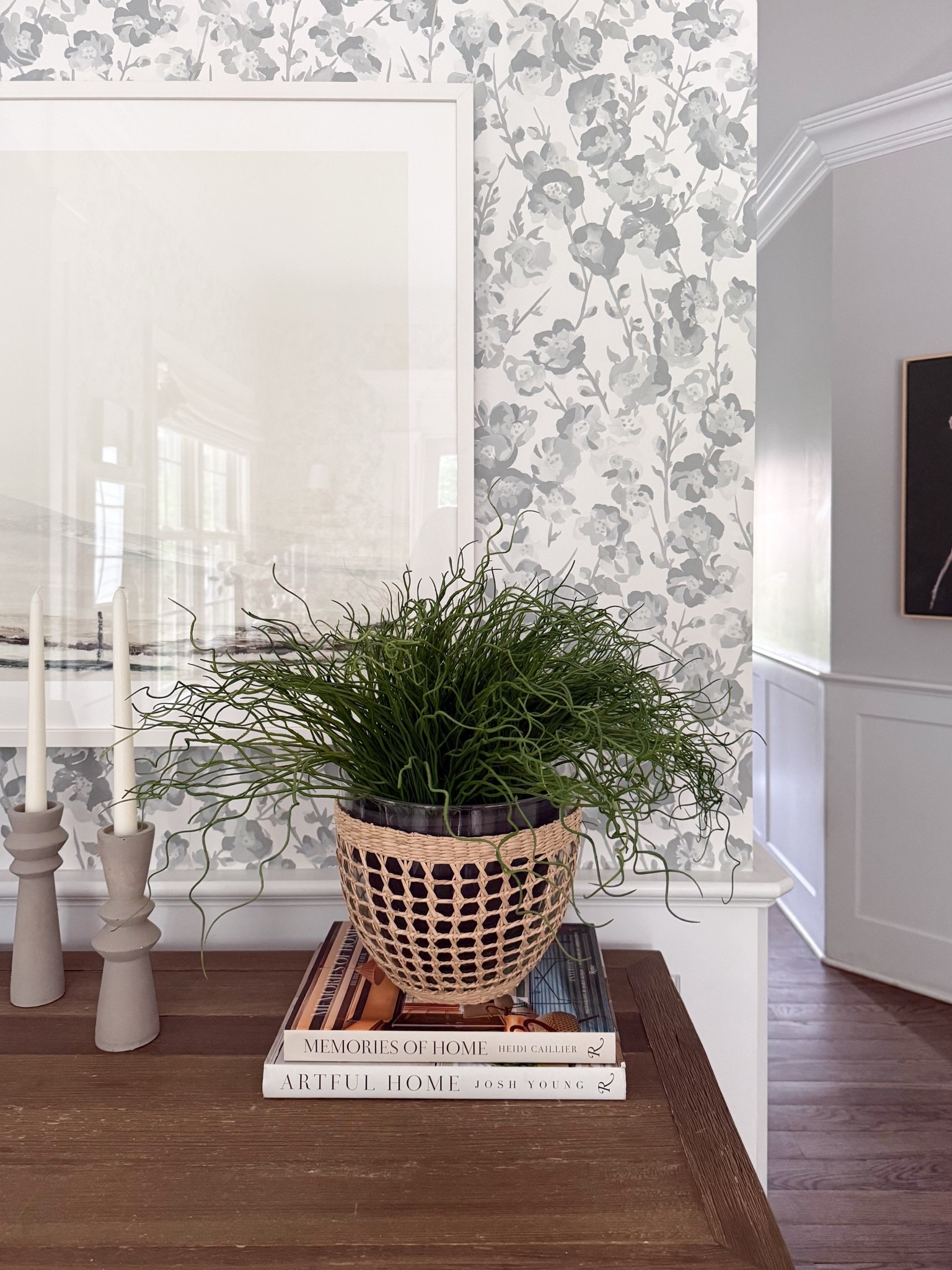 One of my evite views lately… 

Breakfast nook, dining room inspo, Serena & Lily wallpaper, wallpaper design, modern coastal, GIRLONTHEHUDSON, minted art, gallery wall, neutral NY one, cozy home

#LTKmomlife #LTKdayinmylife #LTKHome