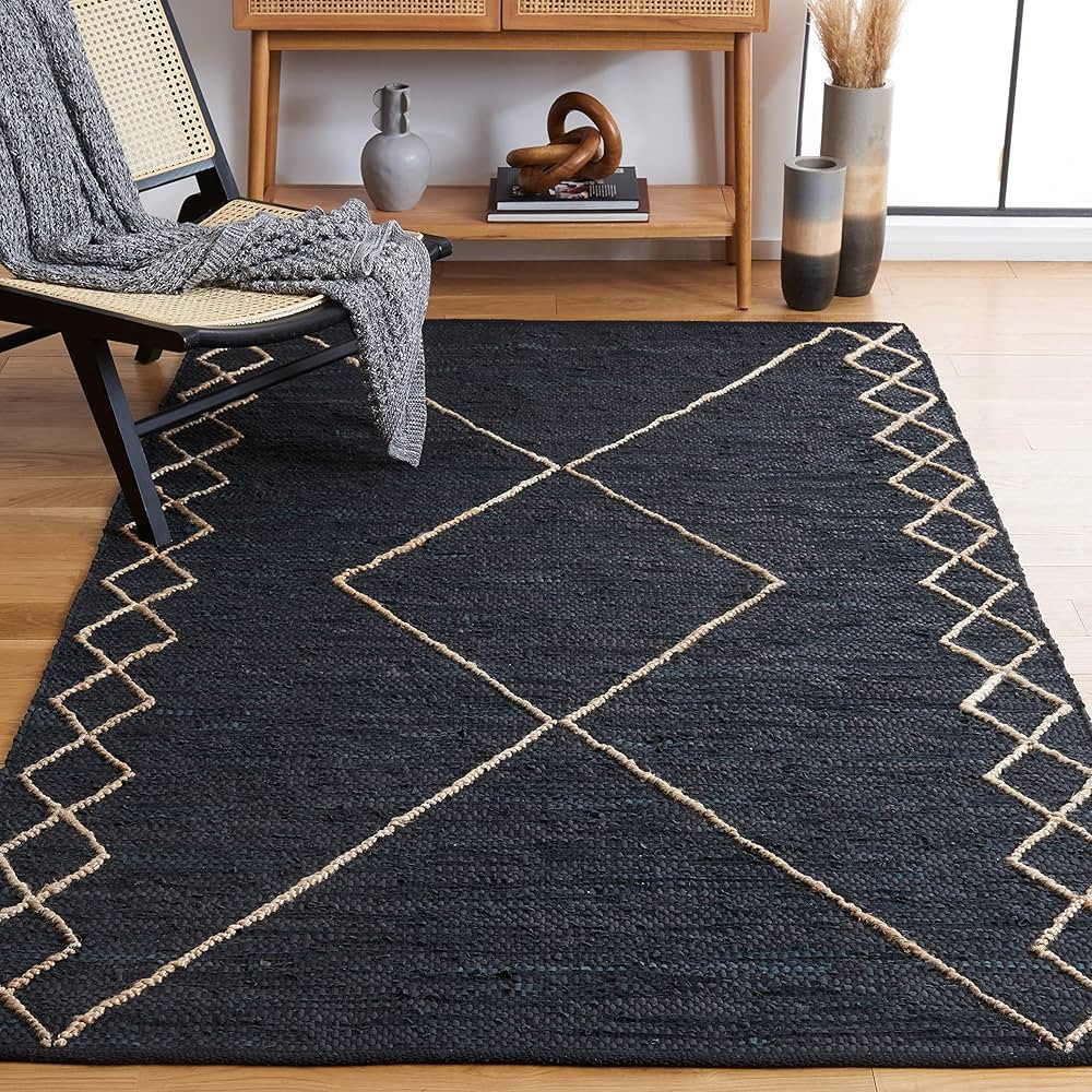 Safavieh Vintage Leather Collection Area Rug - 6' Square, Black & Natural, Handmade Modern Rustic... | Amazon (US)
