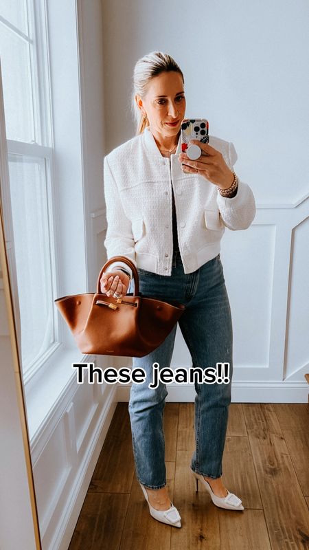 The most flattering jeans at a great price point 

Ambercrombie 90’s high rise straight jeans - fit true to size in a 29 (8). 

Bomber jacket

Heels 

DeMillier handbag

Chic purse 

Brown bag



#LTKfindsunder100 #LTKstyletip #LTKover40