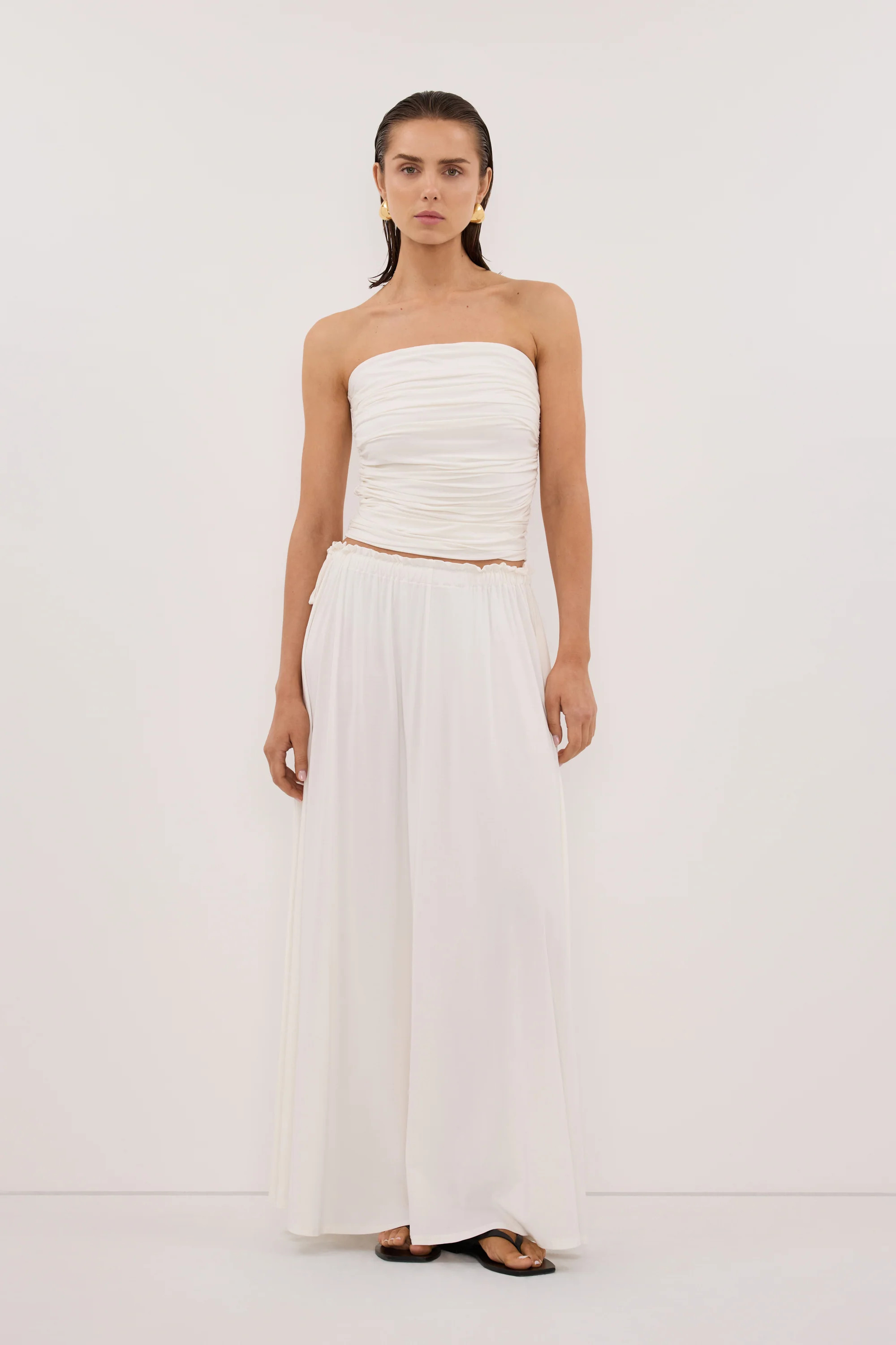 SHARI OFF WHITE BANDEAU TOP | DISSH