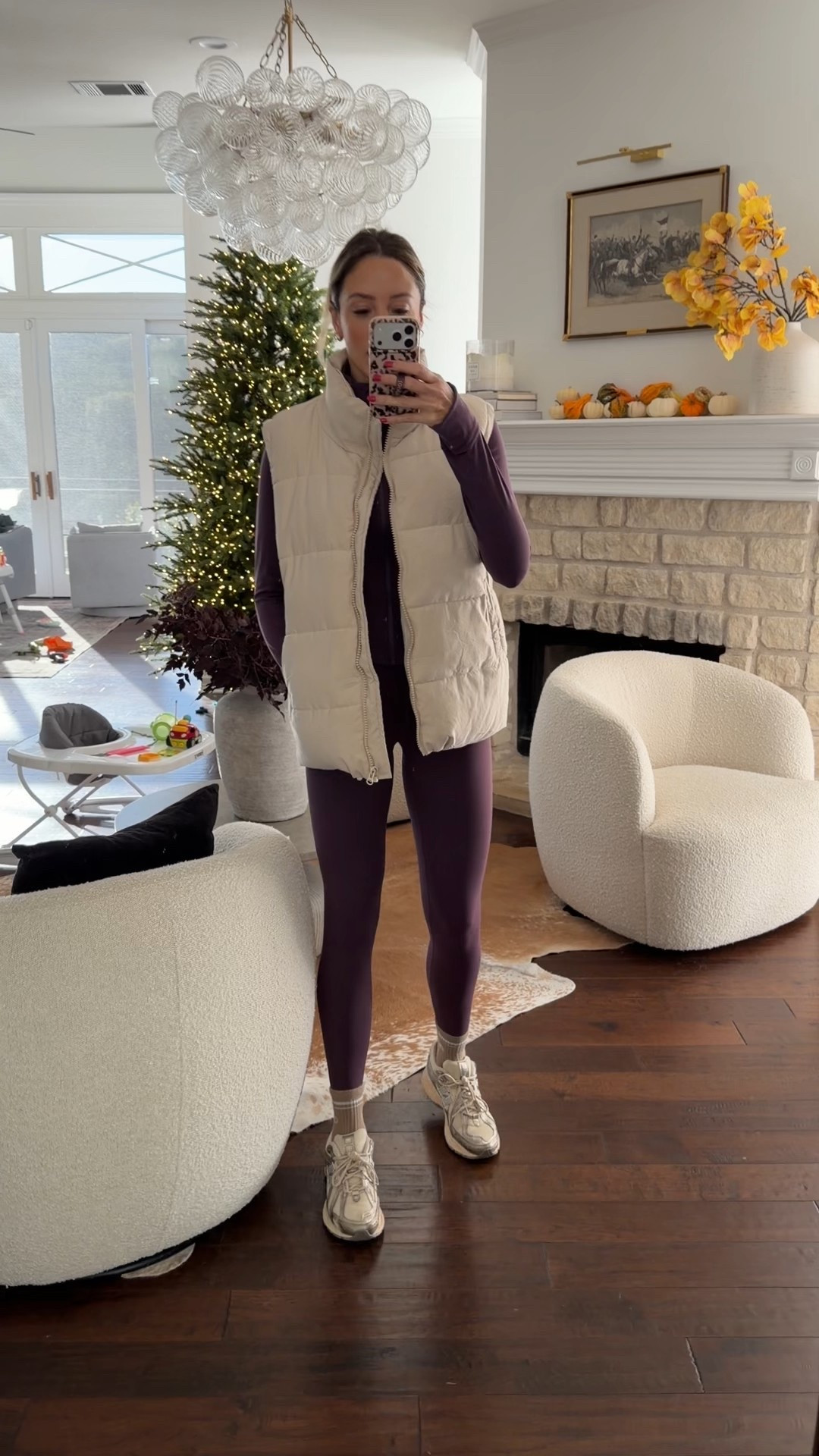 Comfy OOTD for fall. Vest isn’t available anymore but linked a similar ones based off reviews!

#LTKGiftGuide #LTKActive #LTKmomlife