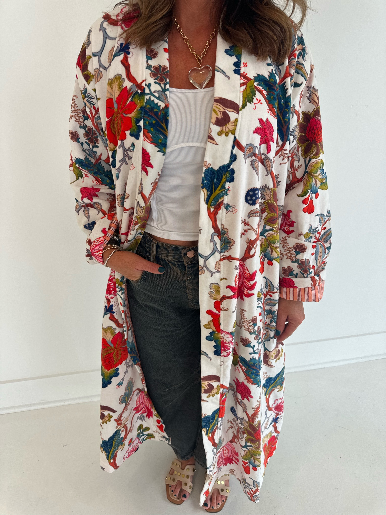 Favorite Velvet Duster 💗
Wearing size S/M

#Duster #Jacket #Coat #Fallfashion #Falloutfit #OOTD

#LTKU #LTKSeasonal #LTKOver40