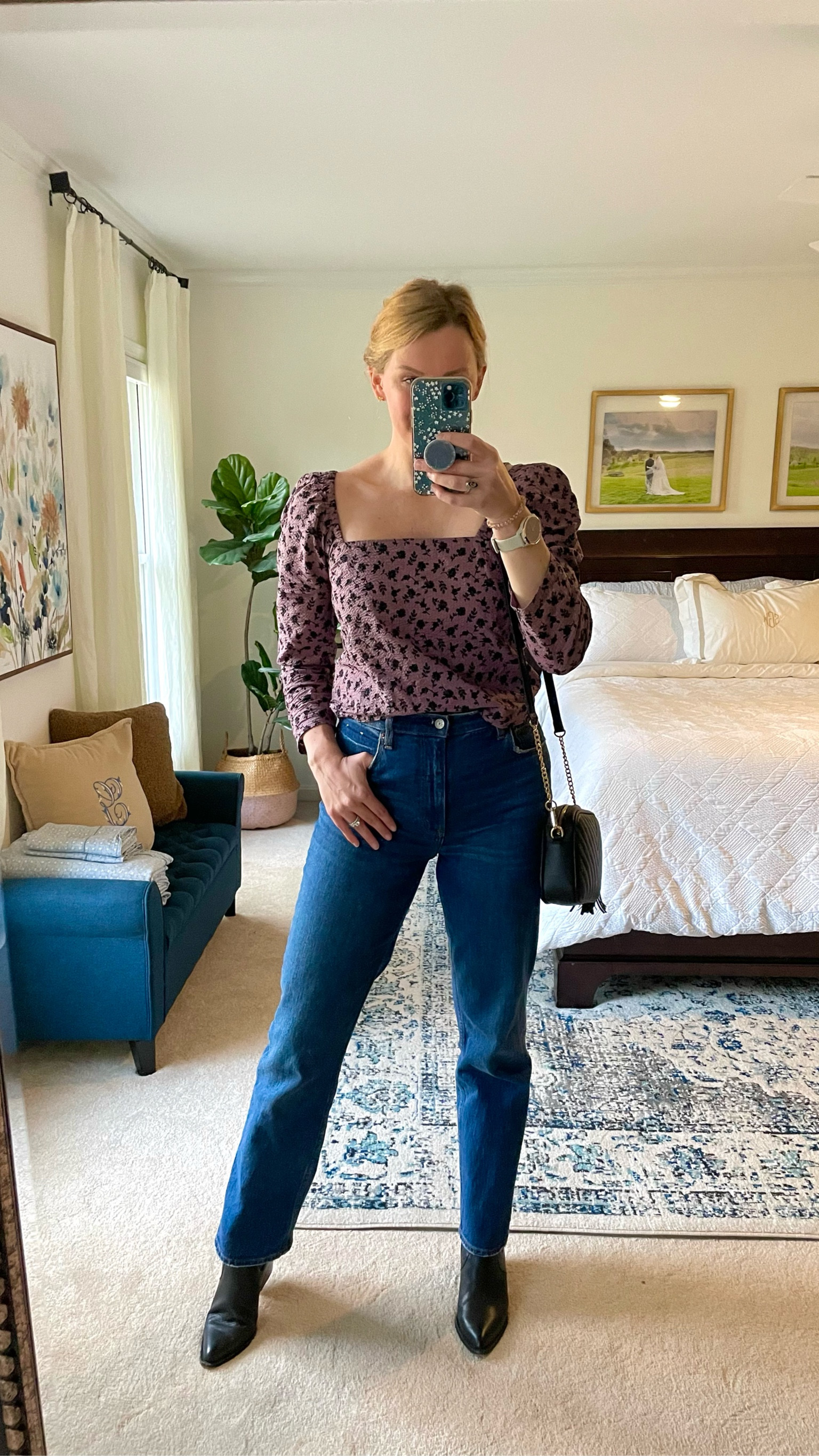 Date night outfit idea

Seersucker top has an adjustable tie in the back.

High waisted straight leg jeans fit so well. True to size & lots of washes available. Currently 20% off!

Black quilted crossbody bag is an amazon find!

#LTKSeasonal