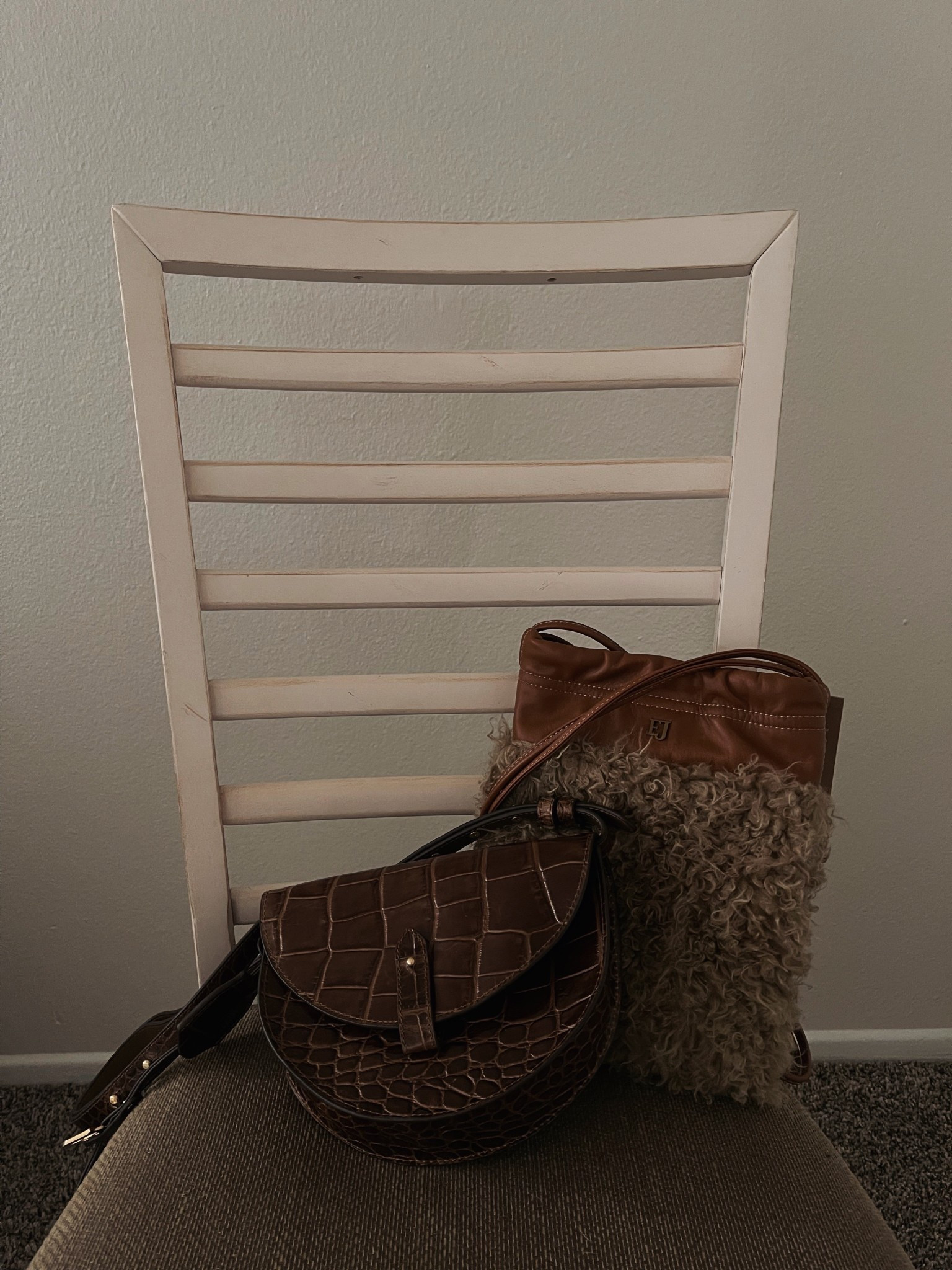 Just some of my current fall favorites: brown purse edition 👜 

I love how they elevate my everyday outfits, especially the one of the right. I wasn’t able to find the exact originals but I did link some finds under $100 ft suede, faux fur & vintage leather bags.

#LTKSeasonal #LTKFindsUnder100 #LTKItBag