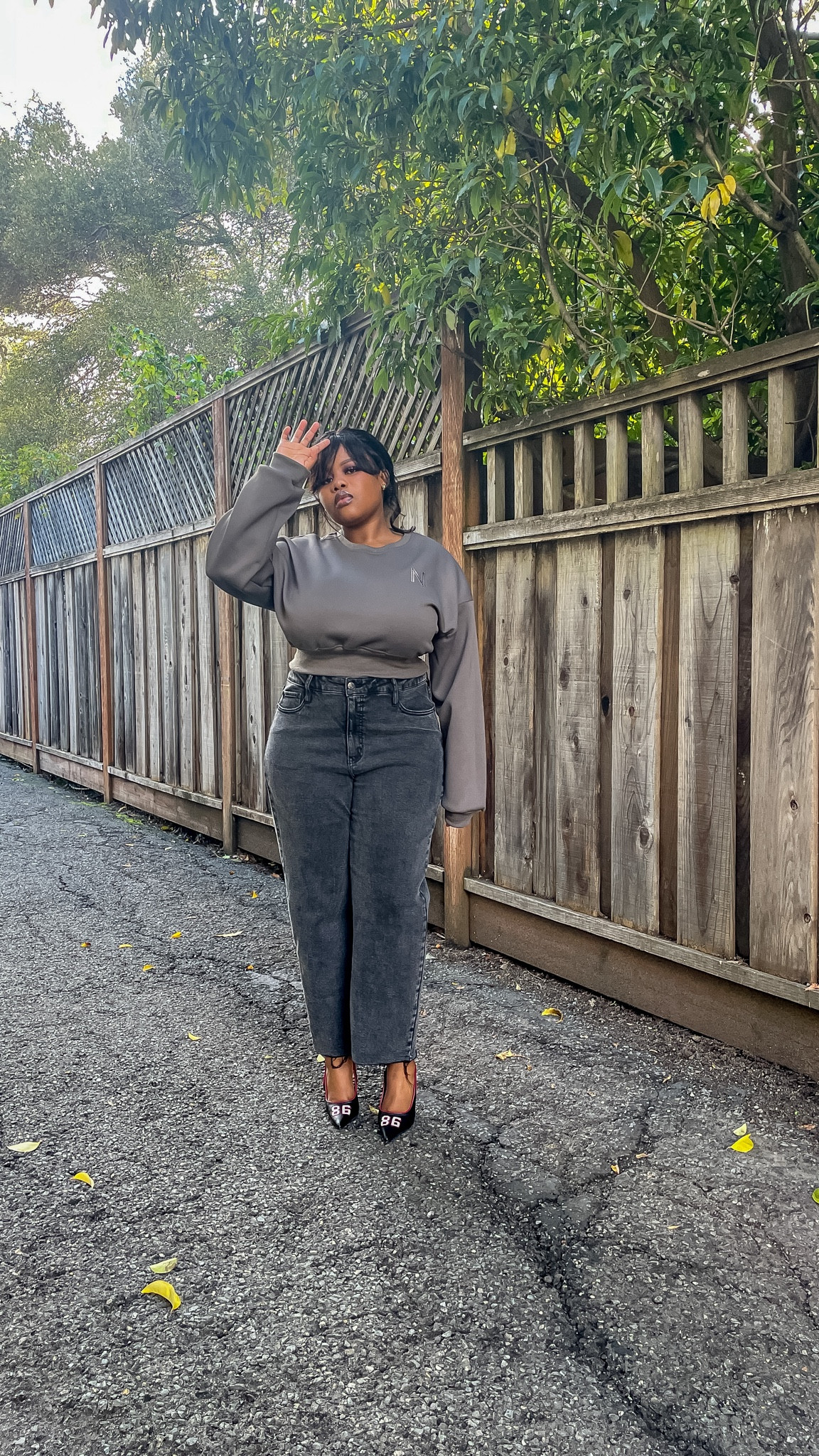 Work outfit, casual outfit, simple outfit, spring outfit, ootd, outfit of the day, day outfit, what to wear with jeans, denim outfit, how to style jeans, jeans outfits

#LTKfindsunder100 #LTKstyletip #LTKSeasonal
