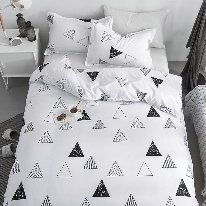 KFZ Geometric Triangle White Full Duvet Cover Set, 3Piece Full Size Sheet Sets with 1 Duvet Cover... | Amazon (US)
