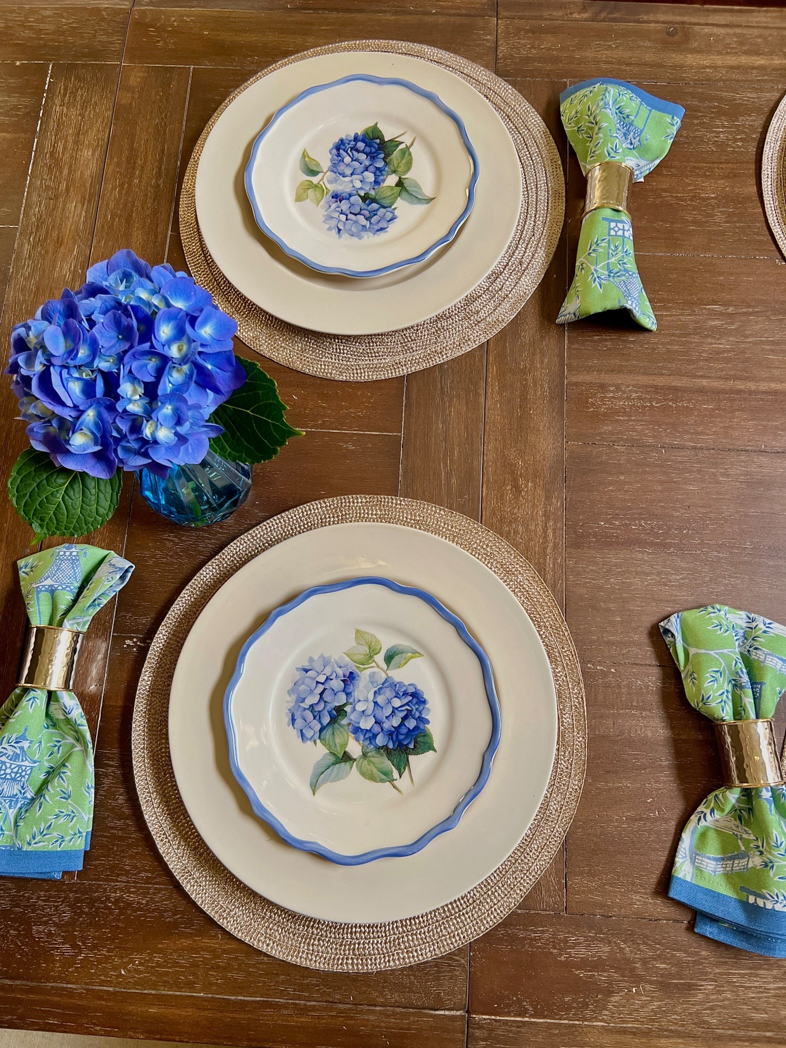 Hydrangea/Southern Living place setting theme 

#LTKHome #LTKFindsUnder50 #LTKSeasonal