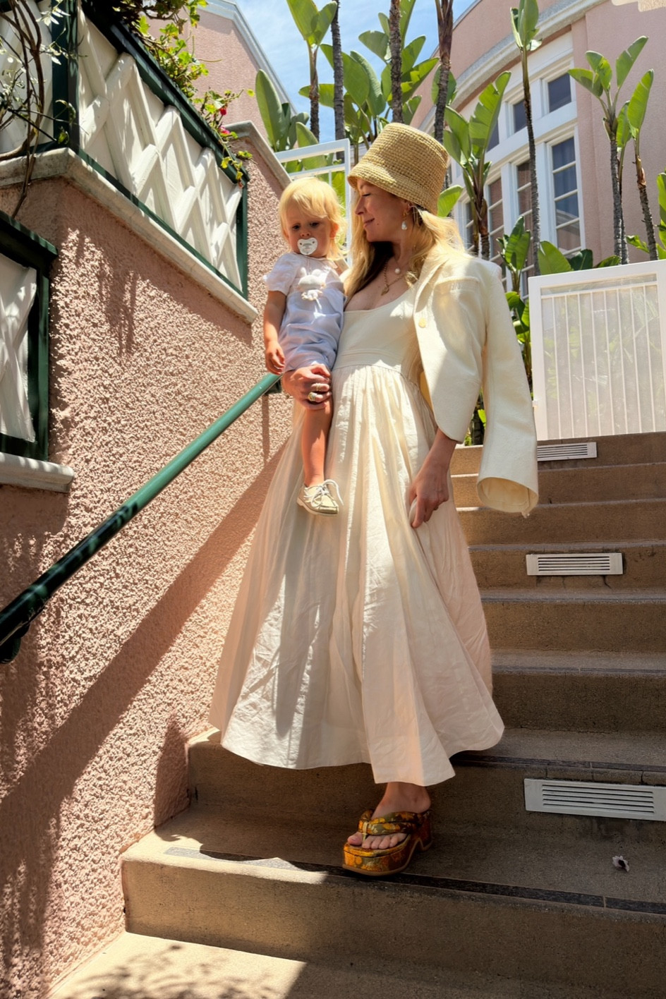 Perfect summer dress 🤍 

#LTKstyletip #LTKFind #LTKSeasonal