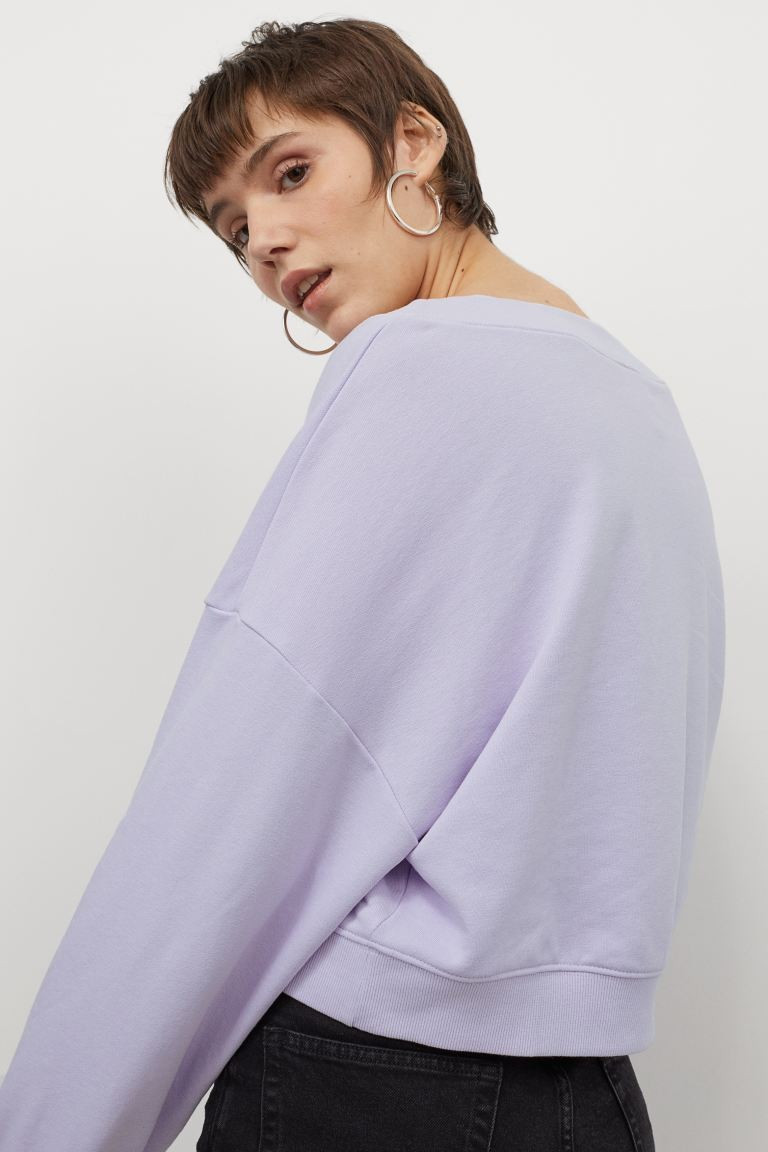 V-neck Sweatshirt | H&M (US + CA)