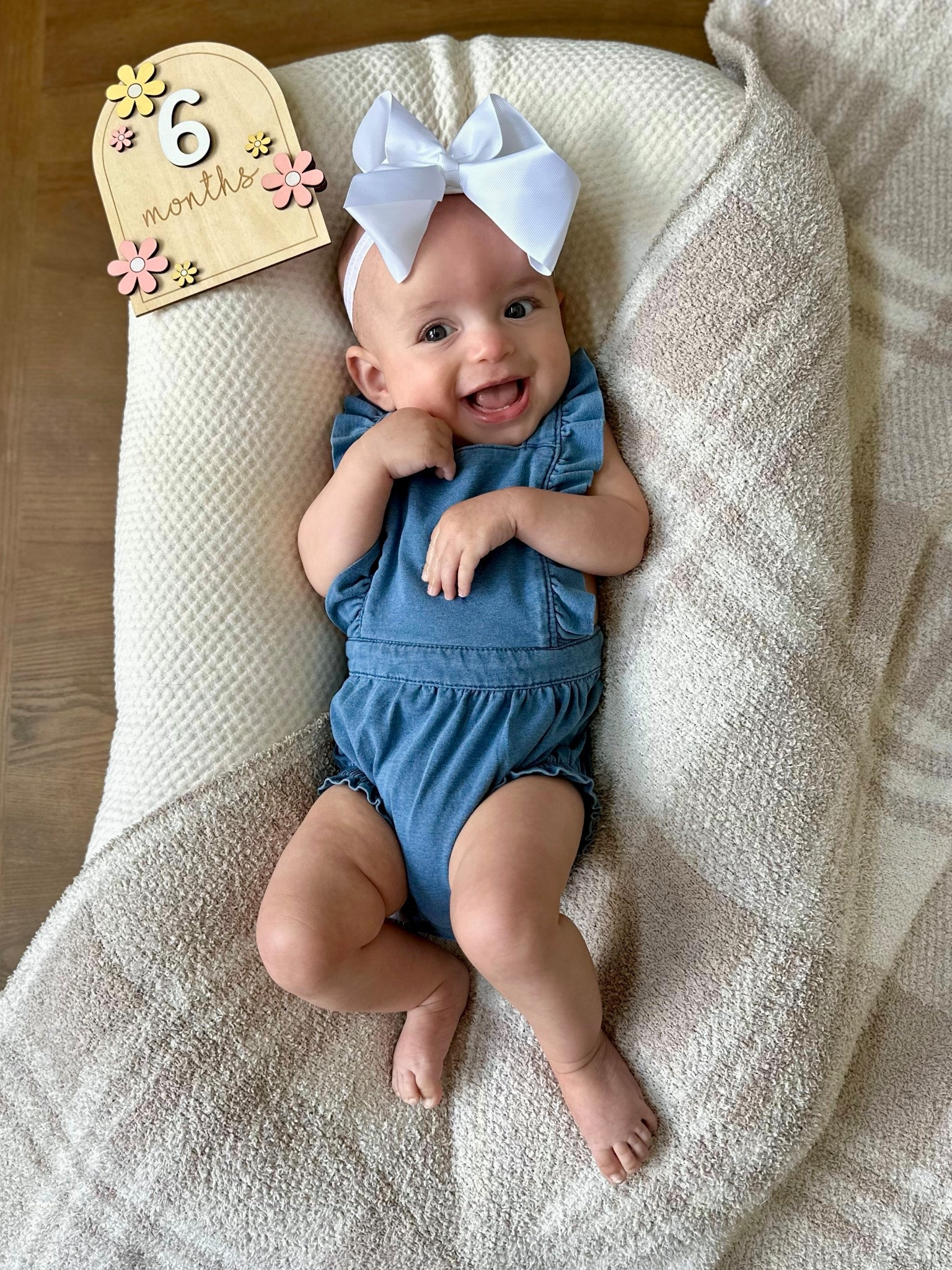I am 6️⃣ months old & a lot has changed! I have two teeth, I transitioned to a crib in my own room & I started purées! I’m still unsure if I really like them. I went on my first vacation & was an absolute angel. I’m getting such a personality, becoming so observant & love chewing on everything & standing in my little activity center! 💕 

#LTKBaby #LTKFindsUnder50 #LTKSaleAlert
