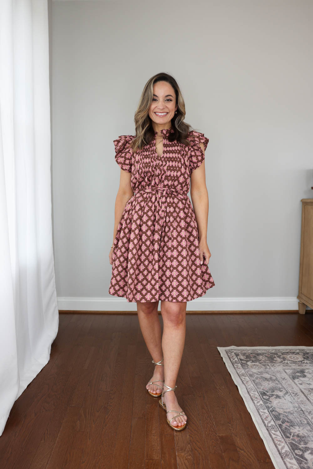 Three petite-friendly spring dresses with sleeves! 

Printed Dress (Nordstrom): XXS - link shows blue and white version
Sandals (Sam Edelman): true to size 

My measurements for comparison: I'm 4'10" and 105lbs. My measurements are 32", 24", 36". I have a 25" inseam to my ankle bone and typically wear petite 00/xxs/24.  

 #LTKPetite