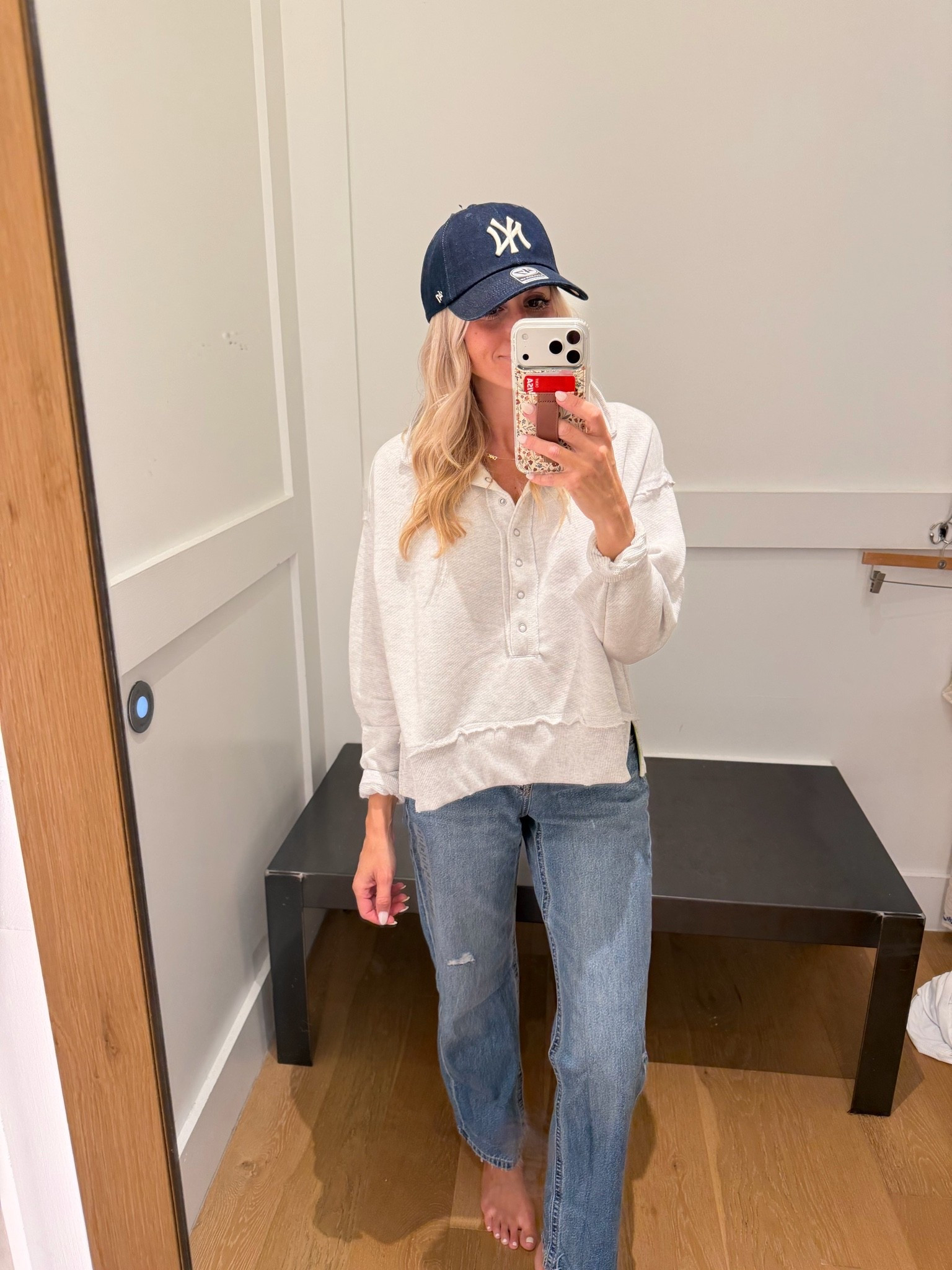 Newest favorite sweatshirt from@American Eagle Outfitters