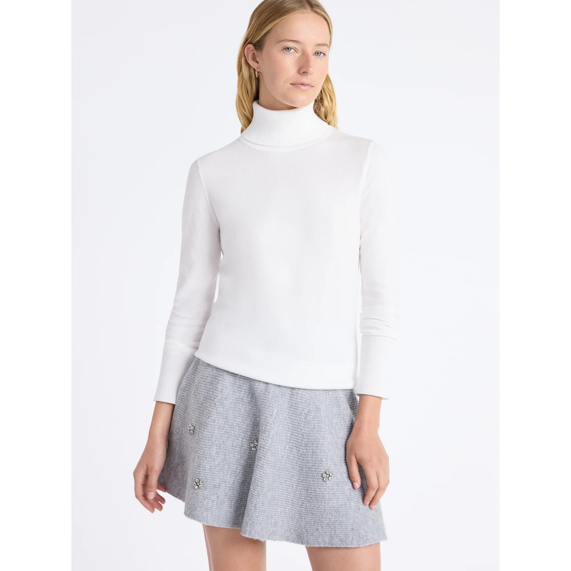 Free Assembly Women's Cozy Yarn Turtleneck Sweater with Long Sleeves, Sizes XS-XXL | Walmart (US)