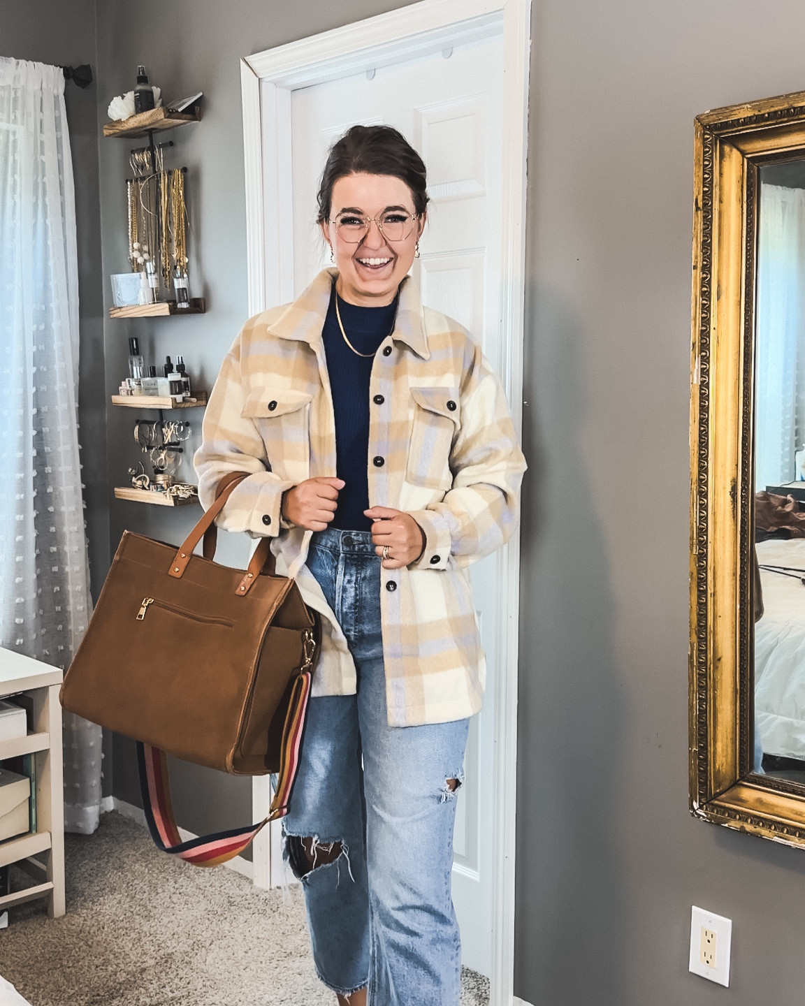 🍂 Ready to embrace fall with cozy and stylish shacket outfits? 🍁 Whether you're running errands, heading to a pumpkin patch, or grabbing coffee with friends, the perfect shacket will elevate your look! Layer it over a basic tee, pair with jeans or leggings, and finish with cute boots for a chic, mom-friendly fall vibe. Swipe for my favorite shacket outfit ideas that are comfy and on-trend! 🛒

#FallStyle #ShacketOutfit #MomStyleInspo #CasualFallOutfits #FallFashion2024 #LayeredLooks #AffordableFashion #EverydayStyle 

#LTKFallSale #LTKStyleTip #LTKSeasonal