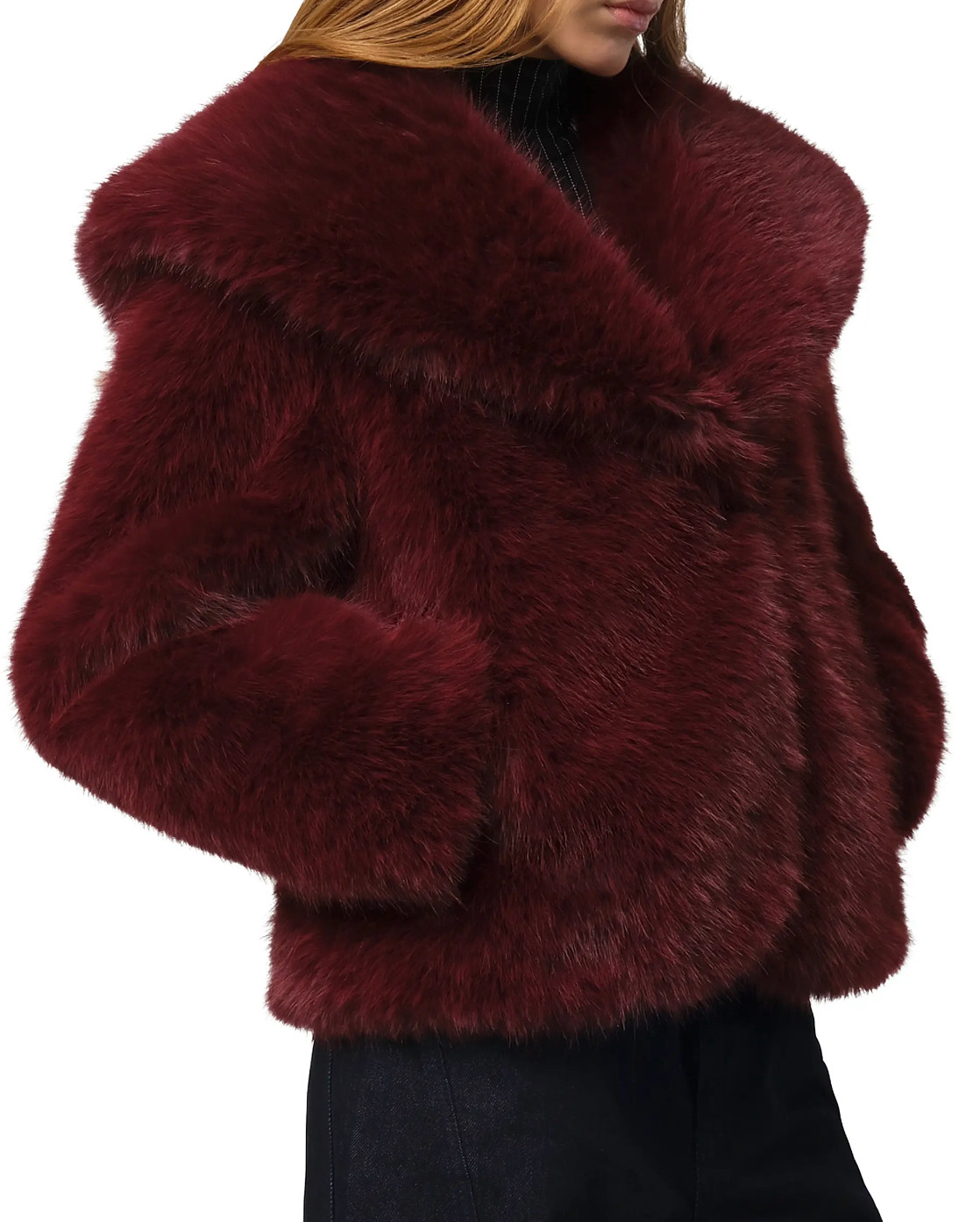 burgundy faux fur coats 

 #LTKHoliday #LTKootd #LTKSeasonal