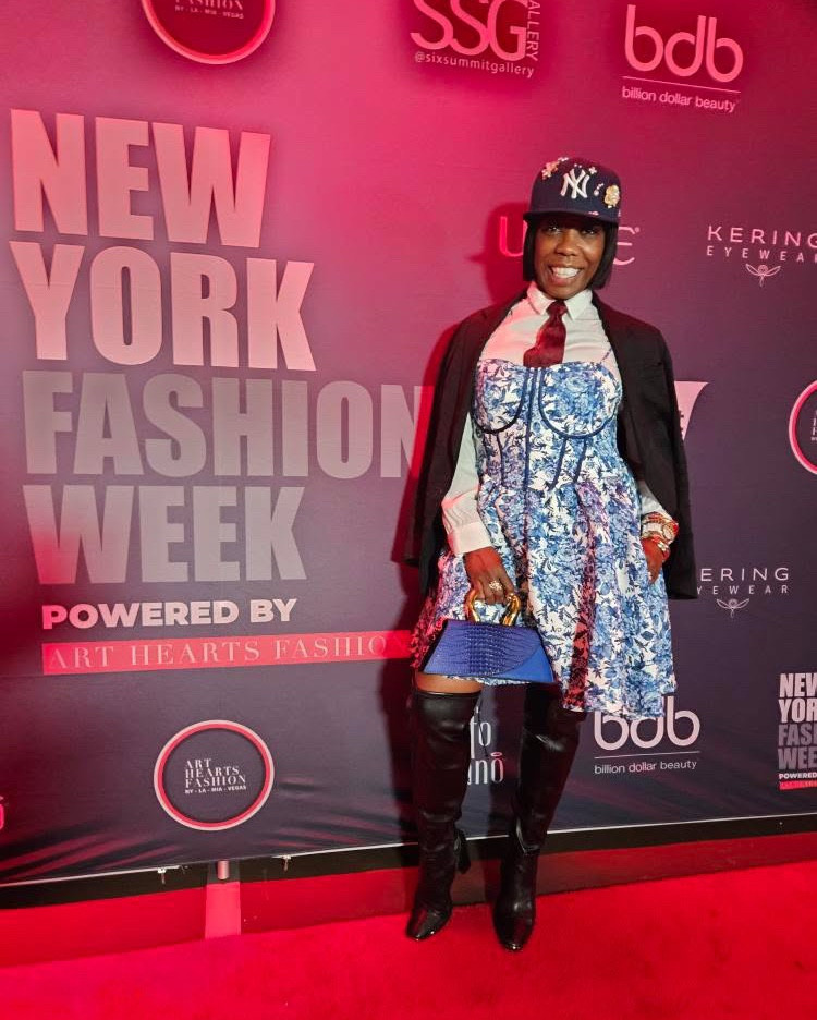 Got Stylez

New York Fashion Week Look.

The Look was super cute and fashionable.  

#LTKStyleTip #LTKMidsize #LTKFallSale