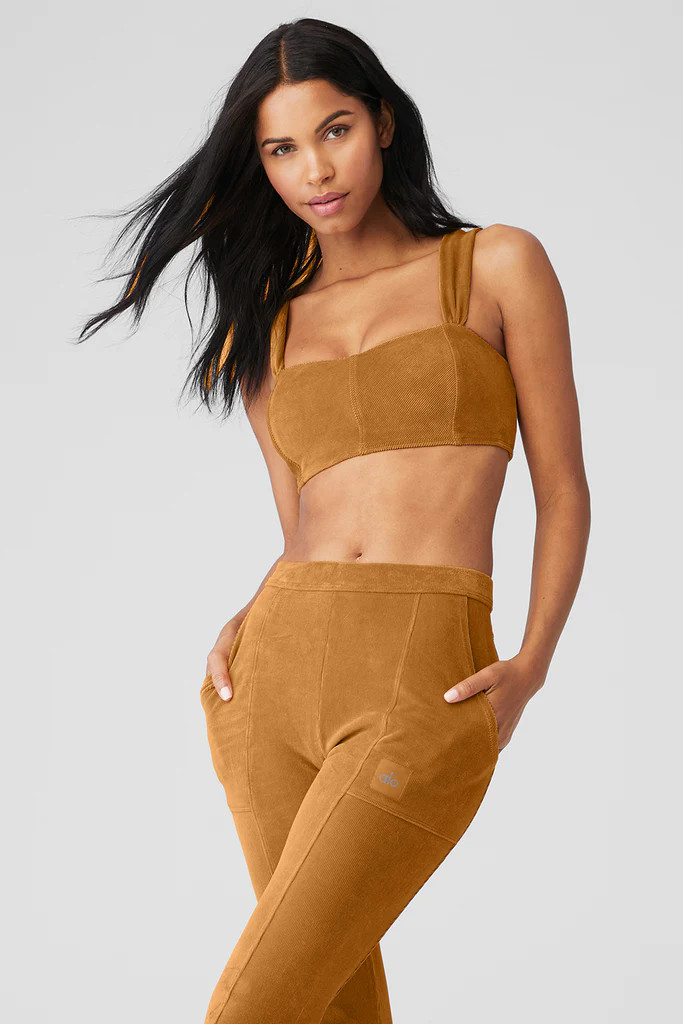 Micro Corduroy Winter Break Bra - Toffee | Alo Yoga (US)