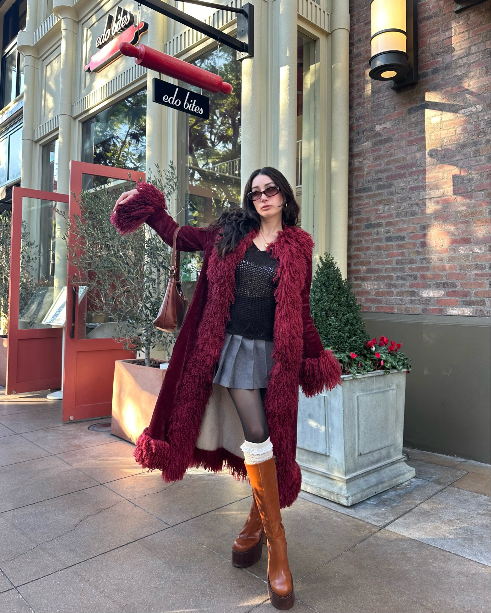 fave fall color combo! Og brands:

sweater: n/a
socks: leg avenue
coat: paul levy inc.
boots: l’intervalle