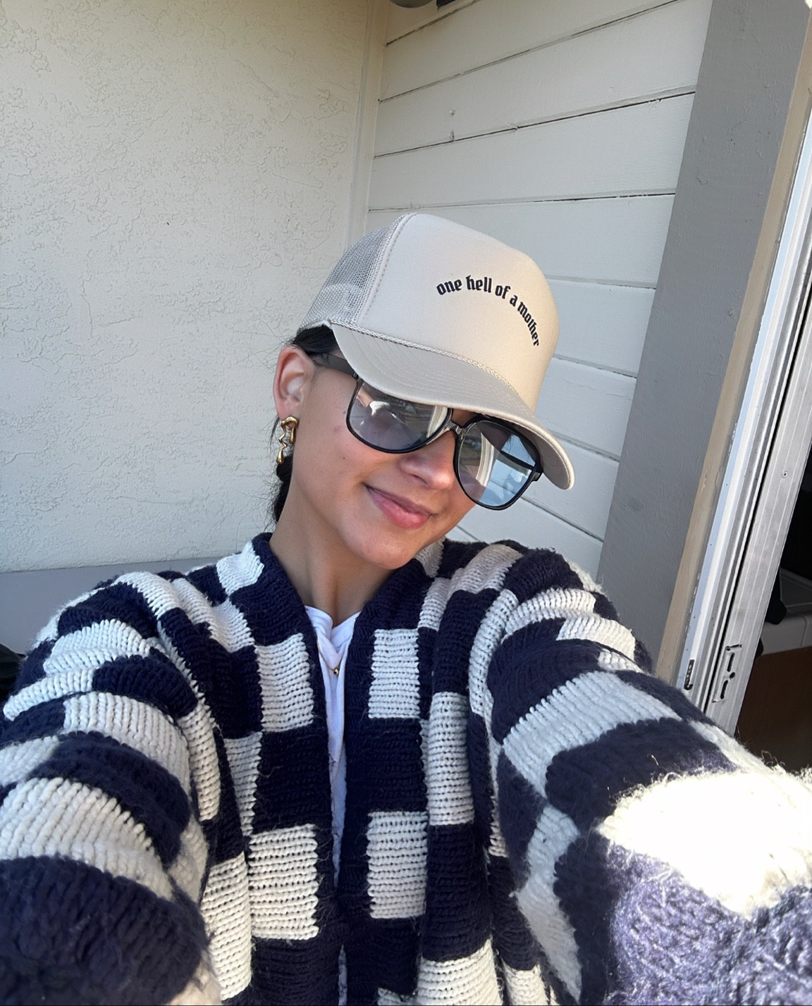 In my trucker hat mom era 🧢

#TruckerHat
#MomStyle
#MomsOfLTK

#LTKStyleTip