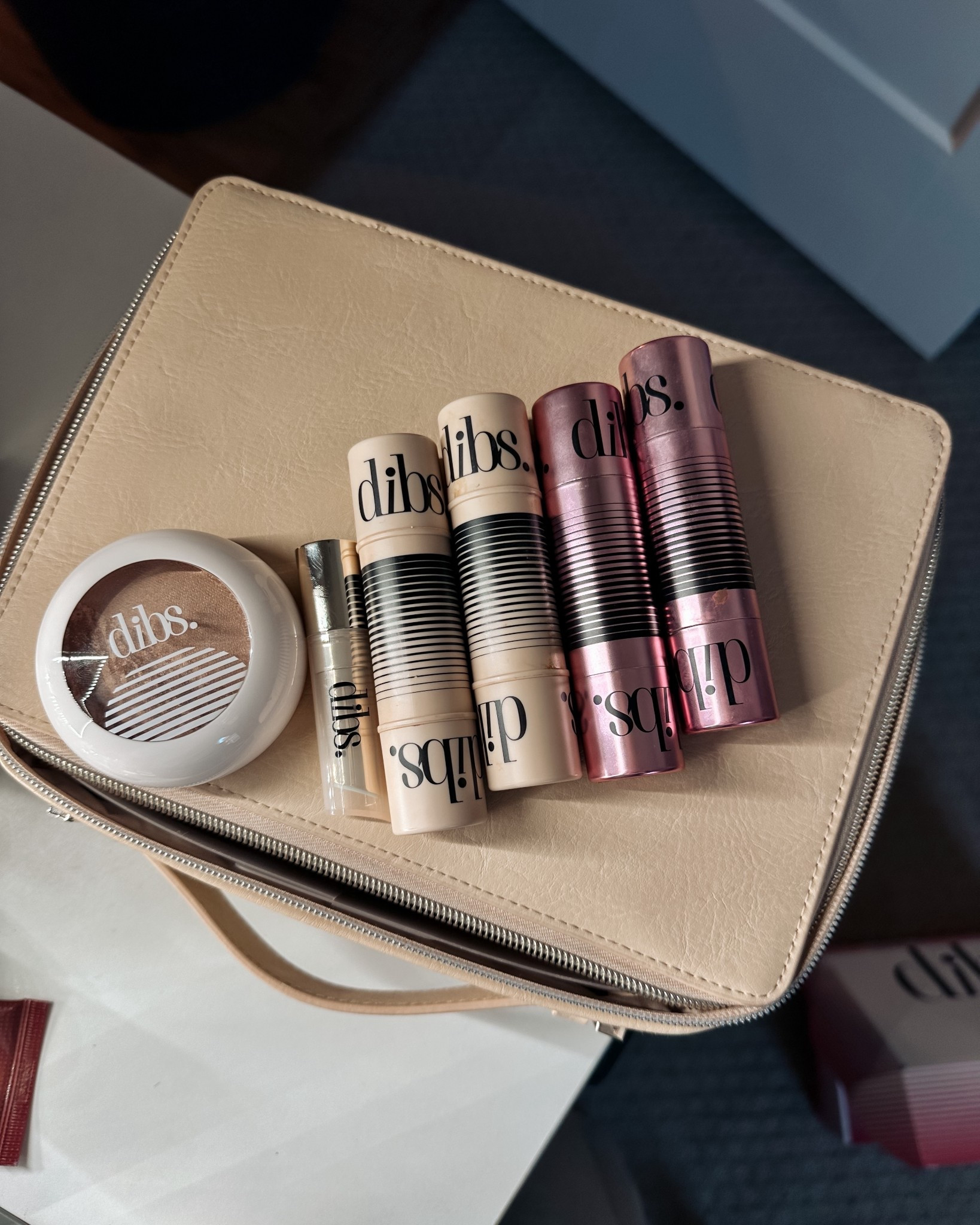 My go to bronzer + blush sticks 🤍 I repurchased because they blend so seamlessly! The new duo stick in Moondust is my new favorite! The brush is a must!!! Color Vanilla Latte in the bronzer

dibs beauty, bronzer stick, blush stick duo, cream bronzer, cream blush, everyday makeup, natural makeup look, glowy skin routine, easy makeup products, no makeup makeup, travel makeup essentials, clean beauty favorites, seamless blend makeup, makeup routine essentials

#LTKSaleAlert #LTKBeauty #LTKHoliday