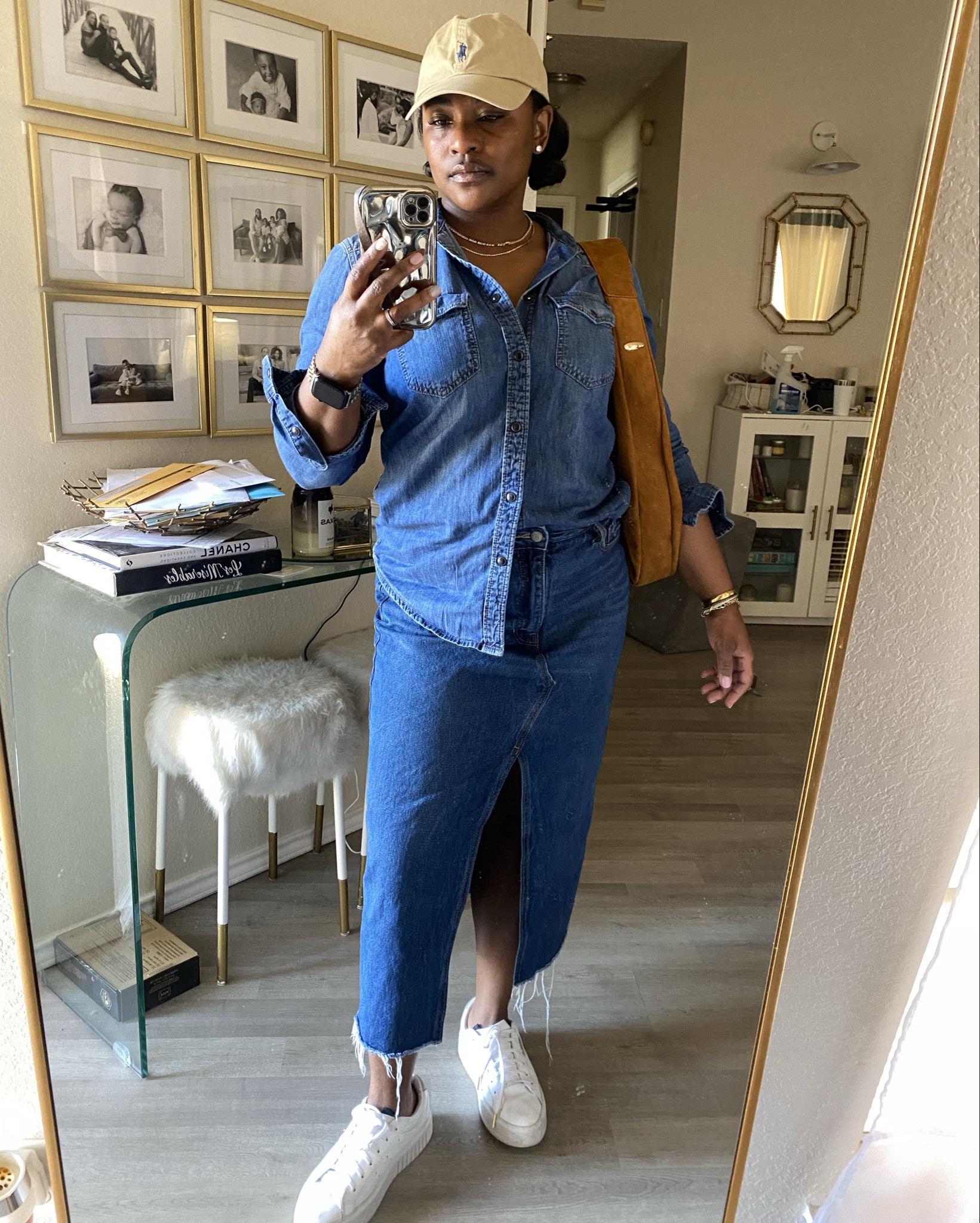 Errands fit! Love that hobo bags are back trending! 

#LTKFindsUnder50 #LTKFestival #LTKItBag