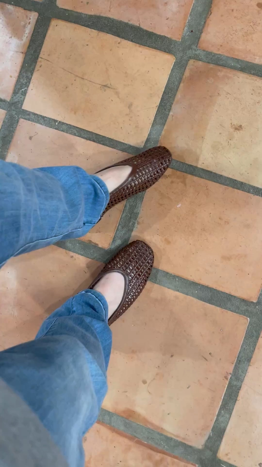 Flats woven from @oldnavy 

#LTKgrwm #LTKdayinmylife #LTKNYFW