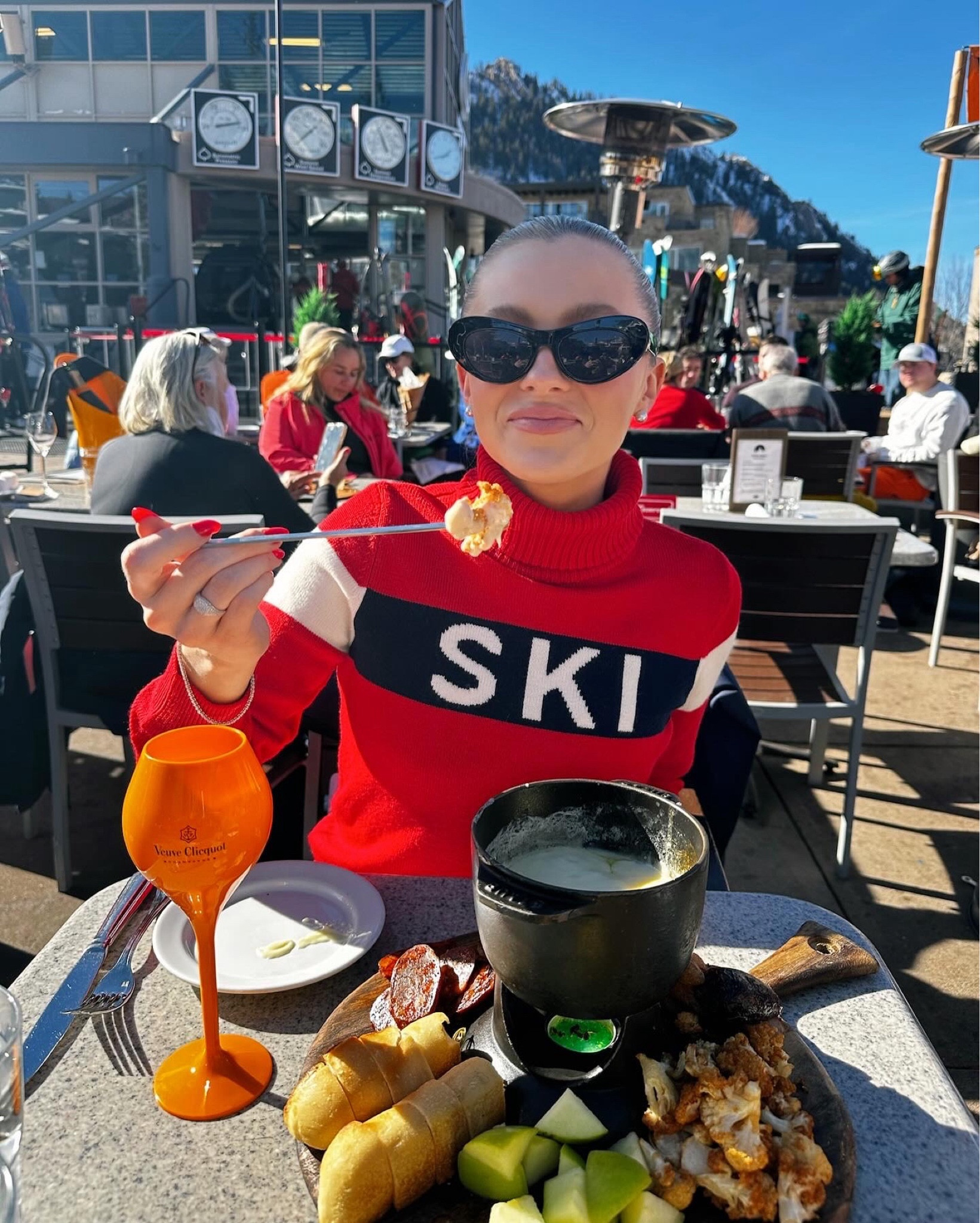 It’s après-ski somewhere 🥂🧀🍇⛷️✨ 

#LTKtravel #LTKstyletip #LTKSeasonal