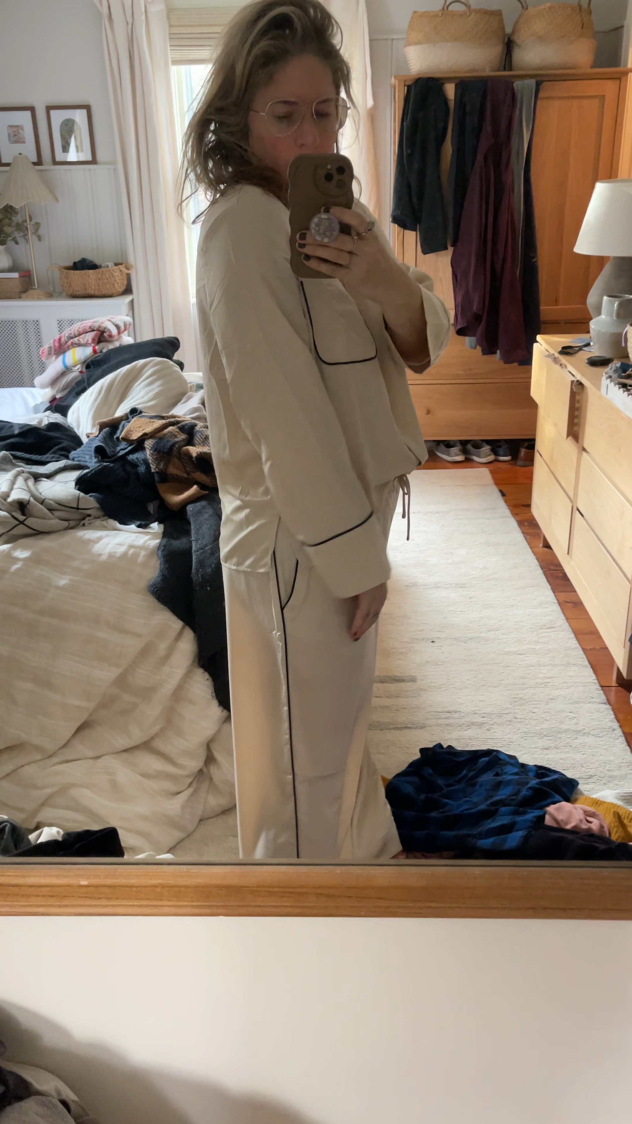 These H&M satin pajamas are SO comfy and cute. They run a bit big so go down a size  

Pj’s, Jammies, loungewear, holiday pajamas

(Transitioning the closet from summer to hence the mess!) 

#LTKover40 #LTKfindsunder100 #LTKstyletip