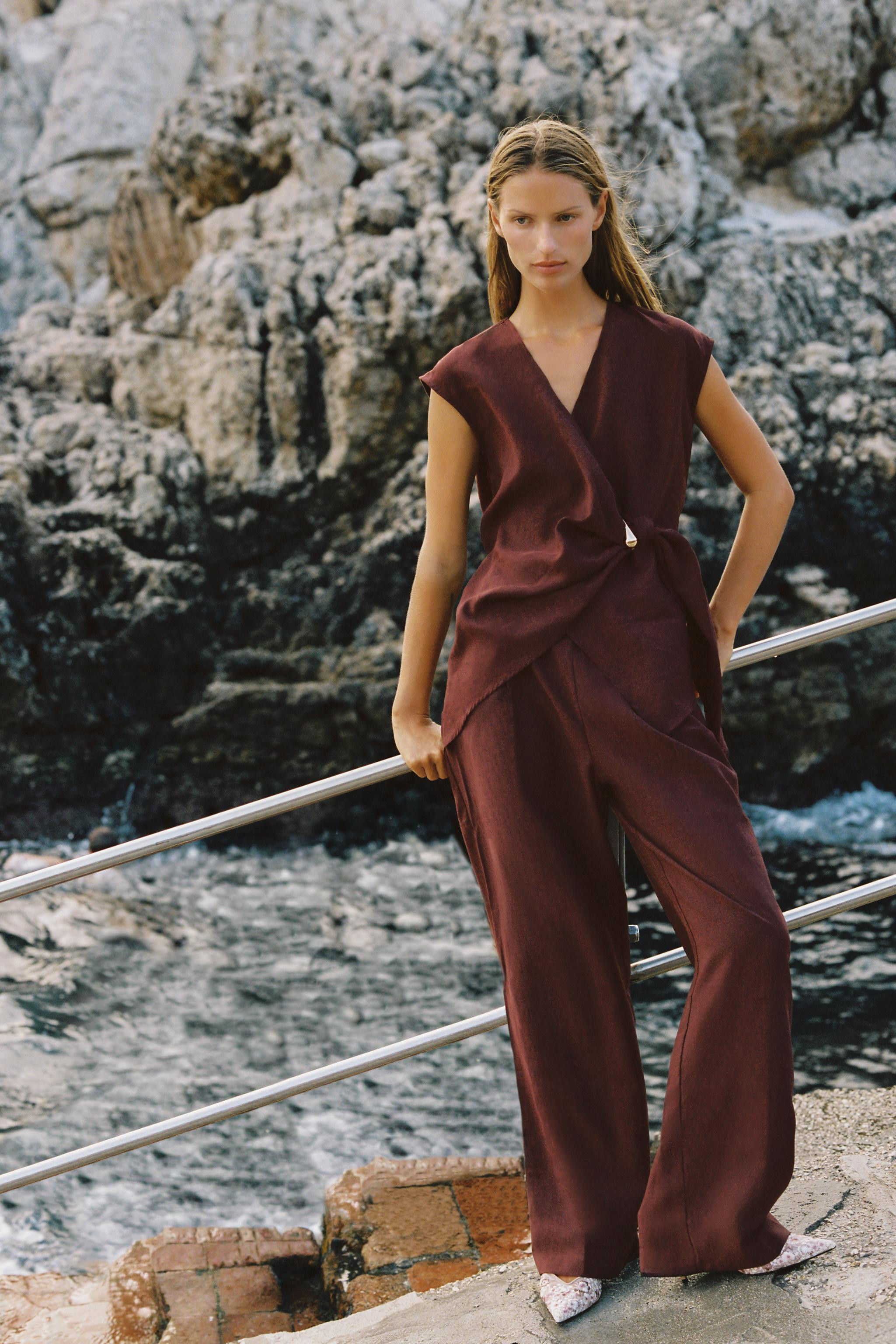 PLEATED STRAIGHT-LEG TROUSERS | Zara UK