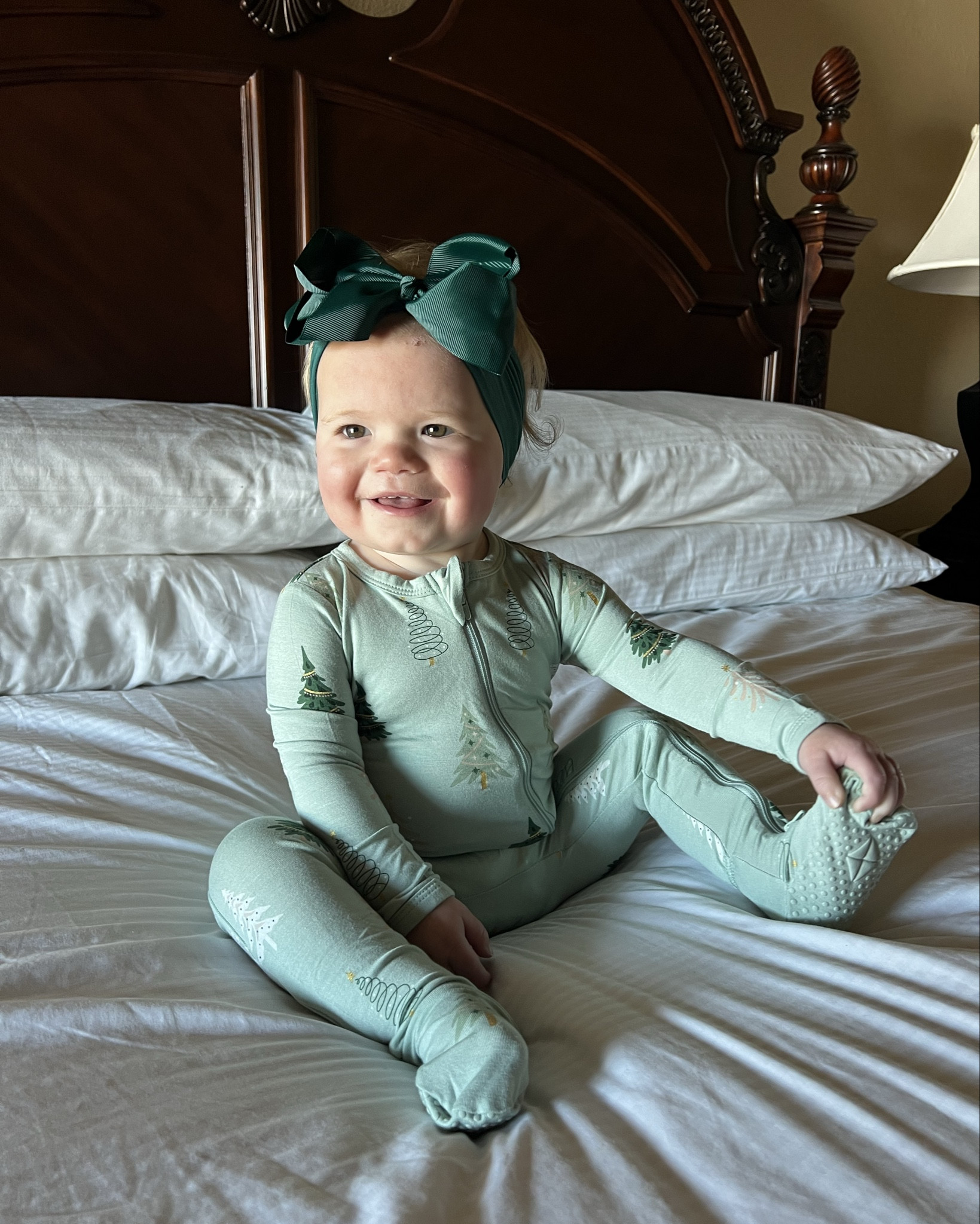 @kytebaby has the cutest pajamas for this holiday season🌲✨ I love a family matching moment and this is such a fun idea for the whole family! This pattern is specific to their app so make sure to download the Kyte baby app to check out!

#kytebaby #ad

#LTKHoliday #LTKGiftGuide #LTKFamily