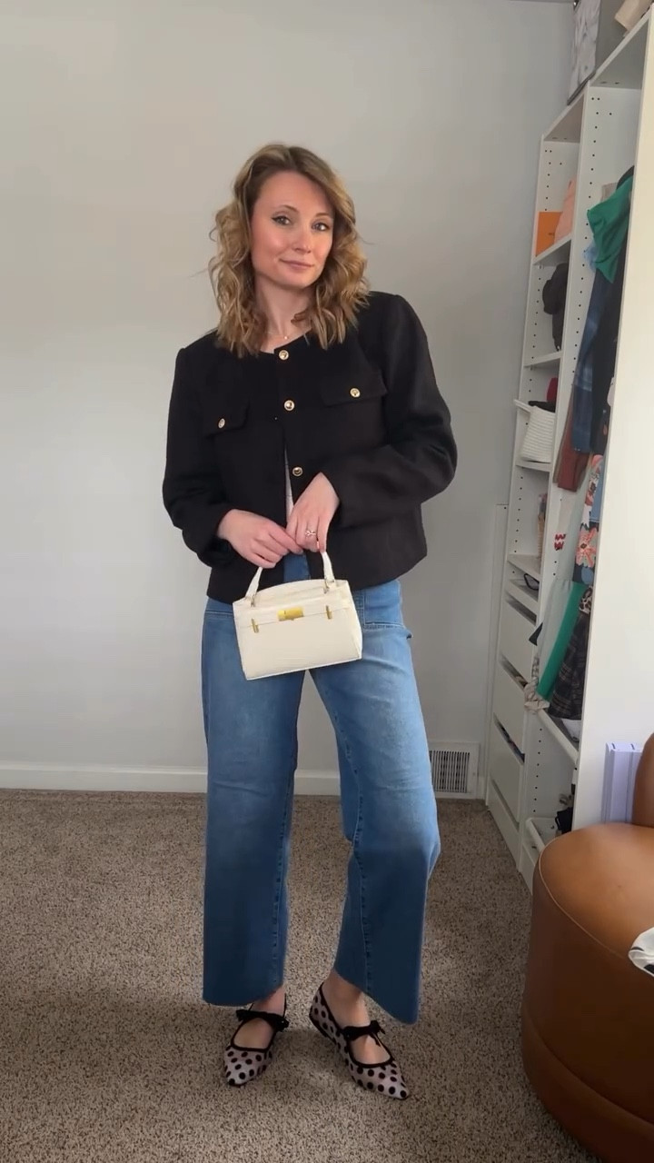 A light jacket is my favorite way to transition from winter outfits to spring outfits. 🧥

Comment SHOP and I’ll send you the details!