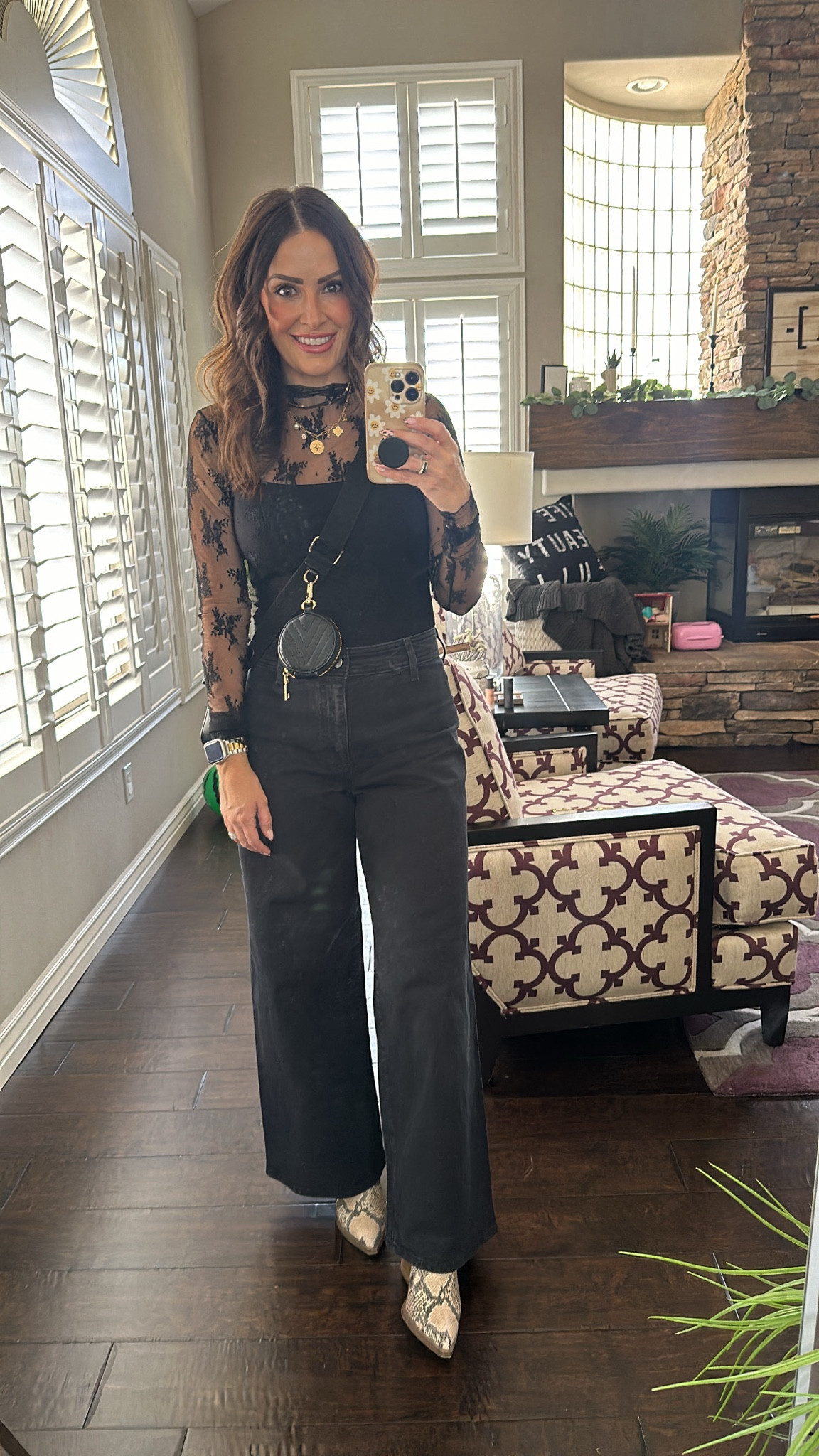 Girls Night Out💕✨!!!

#LTKSeasonal #LTKFindsUnder100 #LTKStyleTip