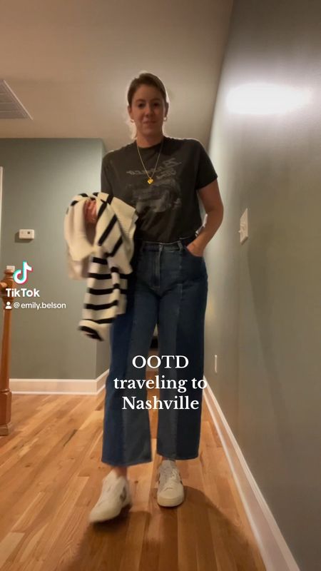 Travel outfit to Nashville 