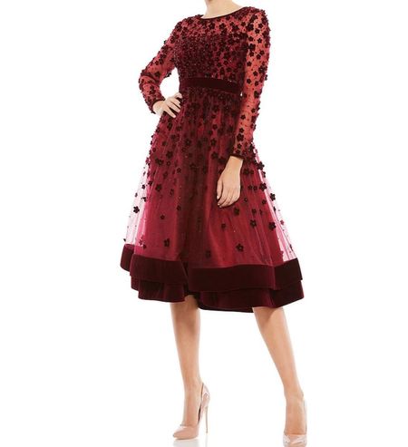 
#valentines #valentinesoutfit #reddress #burgundydress #hearts #romantic #datenight #valentinesdate #bridal #romantic #wedding #proposal #specialoccassion #anniversary #illusiondress
#glamorous 

#LTKFind #LTKcurves