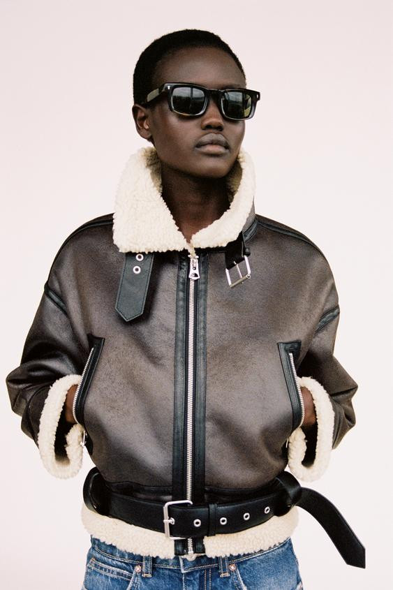 DOUBLE SIDED SHORT JACKET | Zara US