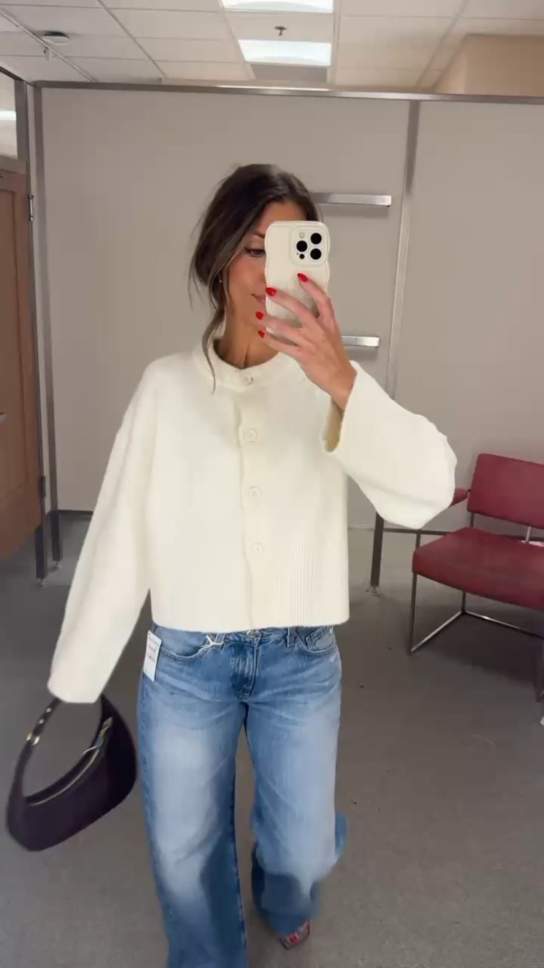 Perfect button down cardigan in the Nordstrom sale!! Nsale #nsale size small 25 jeans 



#LTKFindsUnder50 #LTKStyleTip #LTKFindsUnder100